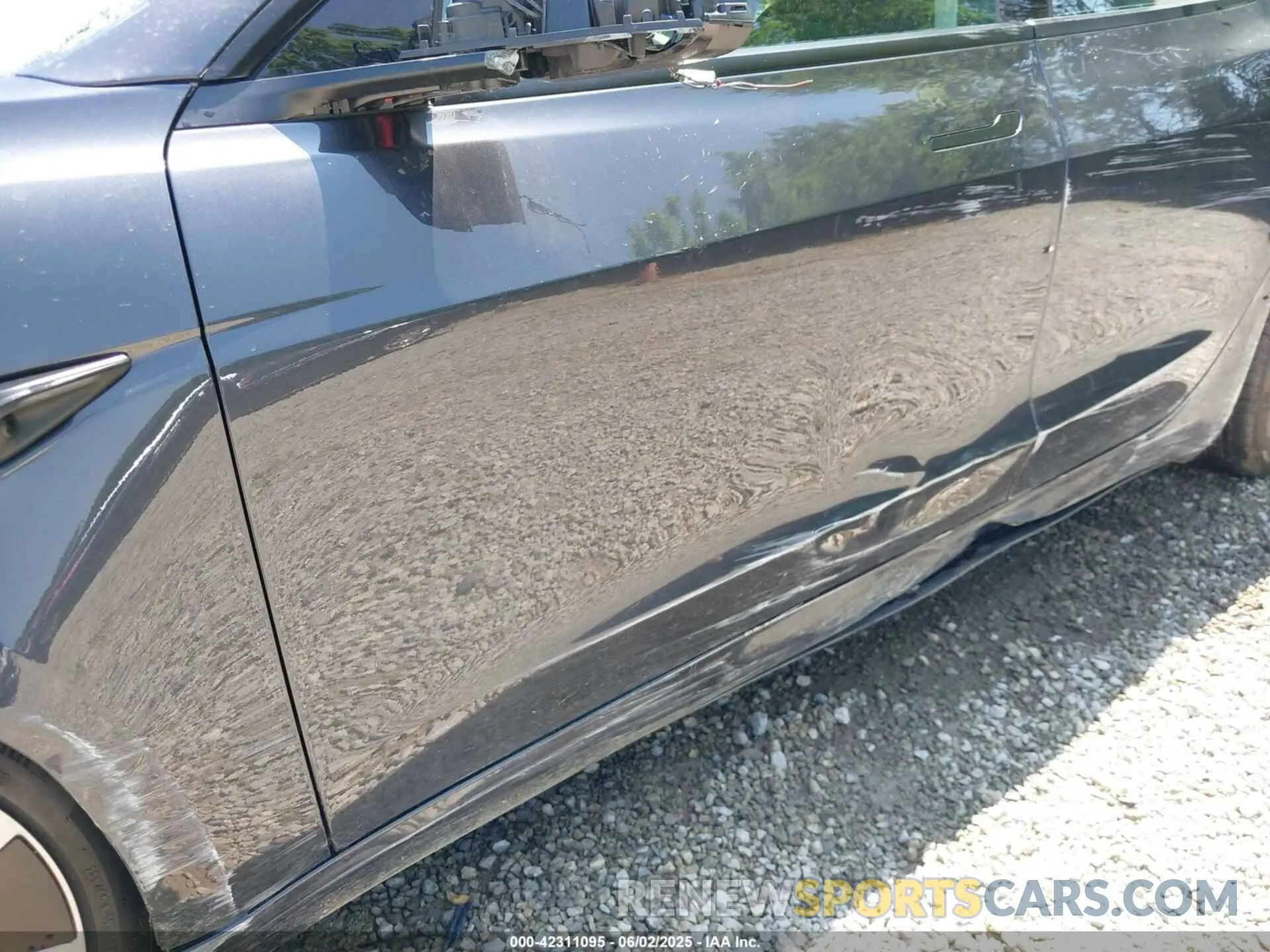20 Photograph of a damaged car 5YJ3E1EB4RF834351 TESLA MODEL 3 2024