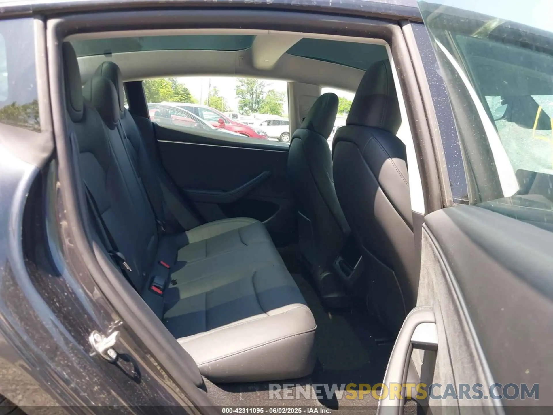 8 Photograph of a damaged car 5YJ3E1EB4RF834351 TESLA MODEL 3 2024