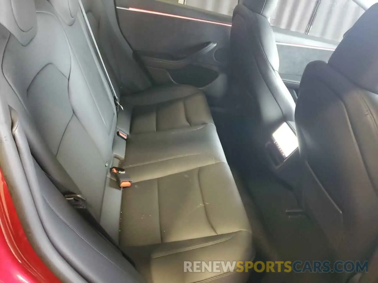 10 Photograph of a damaged car 5YJ3E1EB4RF844006 TESLA MODEL 3 2024