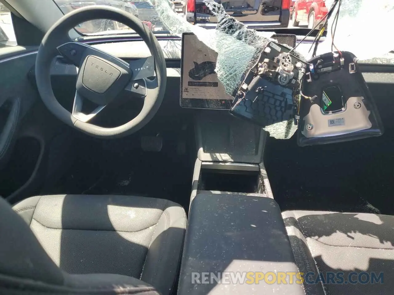 8 Photograph of a damaged car 5YJ3E1EB5RF735795 TESLA MODEL 3 2024