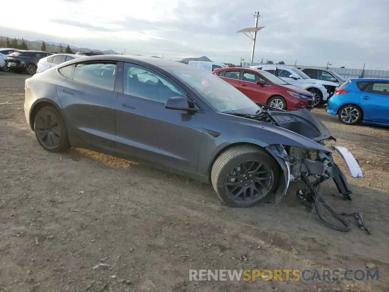 4 Photograph of a damaged car 5YJ3E1EB5RF753911 TESLA MODEL 3 2024