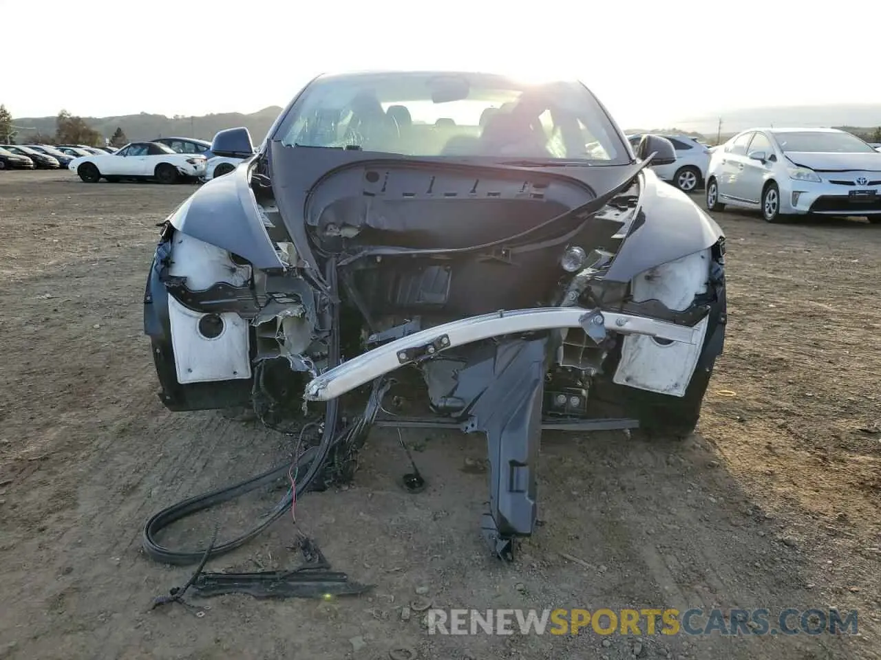 5 Photograph of a damaged car 5YJ3E1EB5RF753911 TESLA MODEL 3 2024