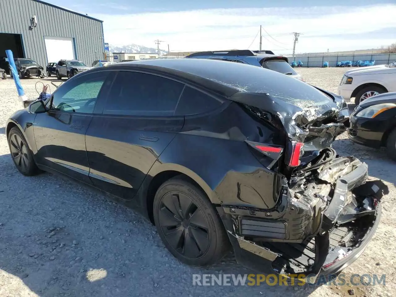 2 Photograph of a damaged car 5YJ3E1EB5RF795950 TESLA MODEL 3 2024
