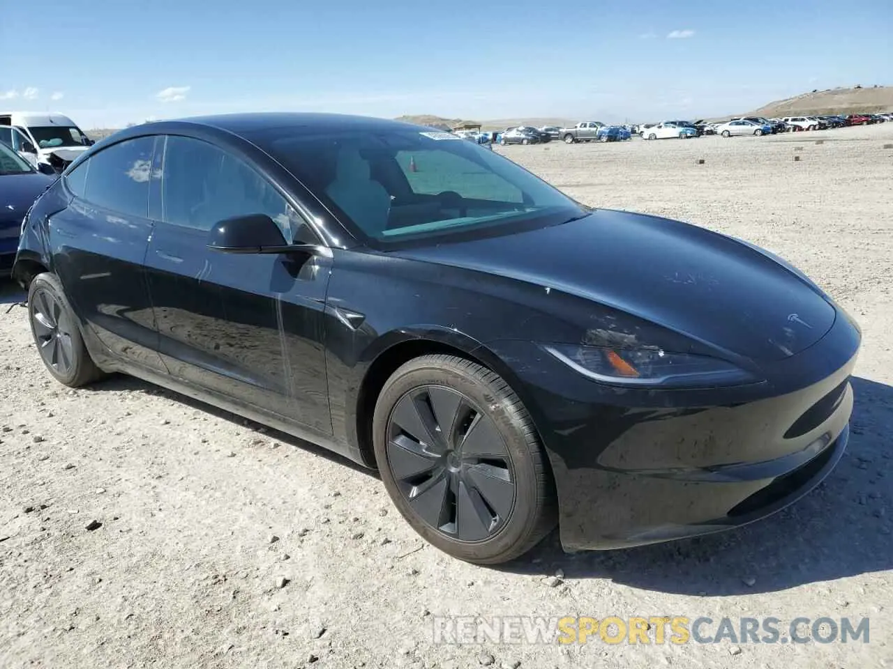 4 Photograph of a damaged car 5YJ3E1EB5RF795950 TESLA MODEL 3 2024