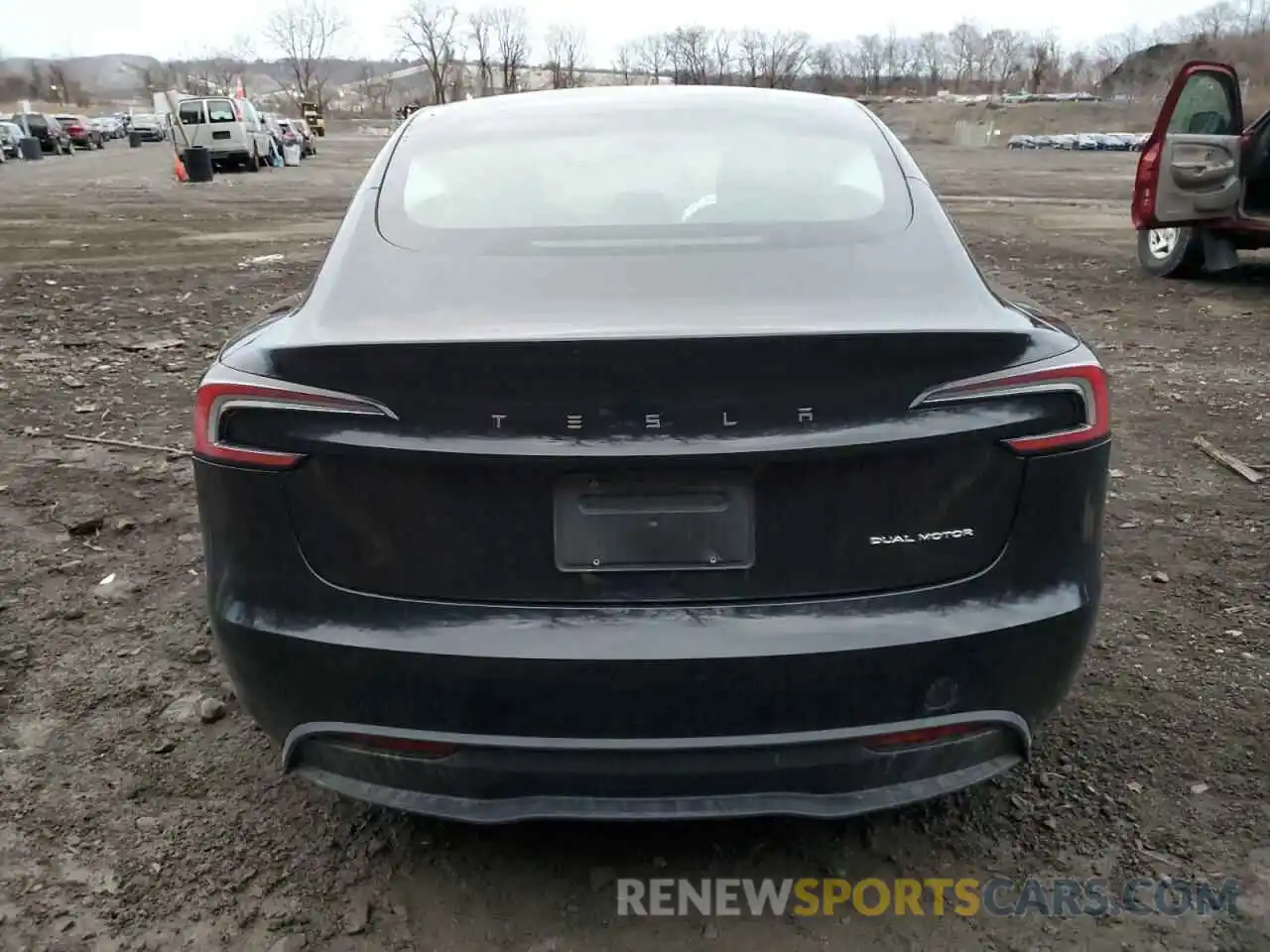 6 Photograph of a damaged car 5YJ3E1EB5RF799769 TESLA MODEL 3 2024