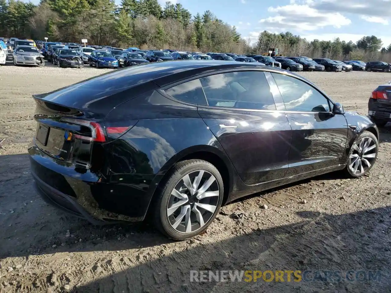 3 Photograph of a damaged car 5YJ3E1EB5RF815615 TESLA MODEL 3 2024