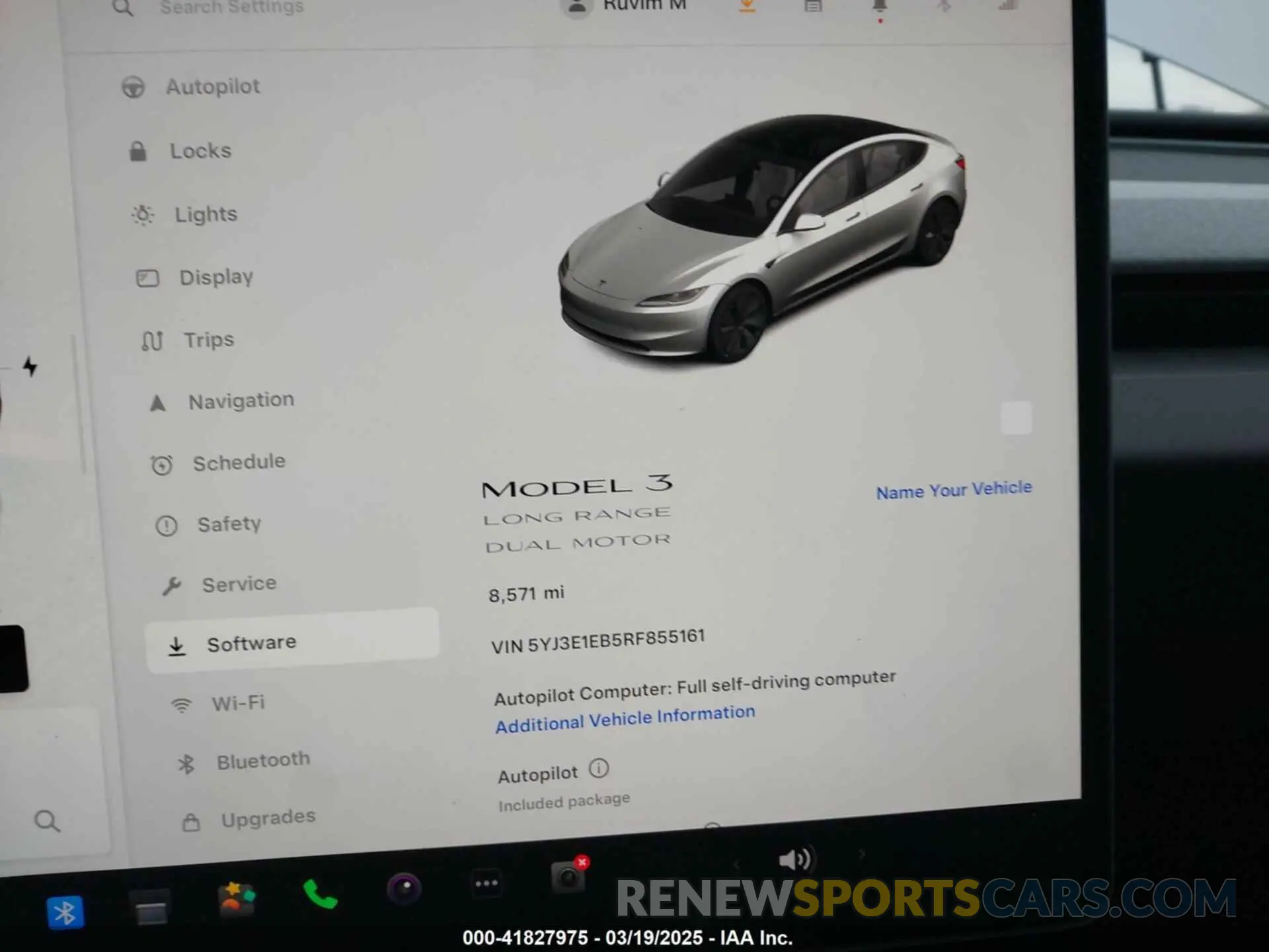 16 Photograph of a damaged car 5YJ3E1EB5RF855161 TESLA MODEL 3 2024