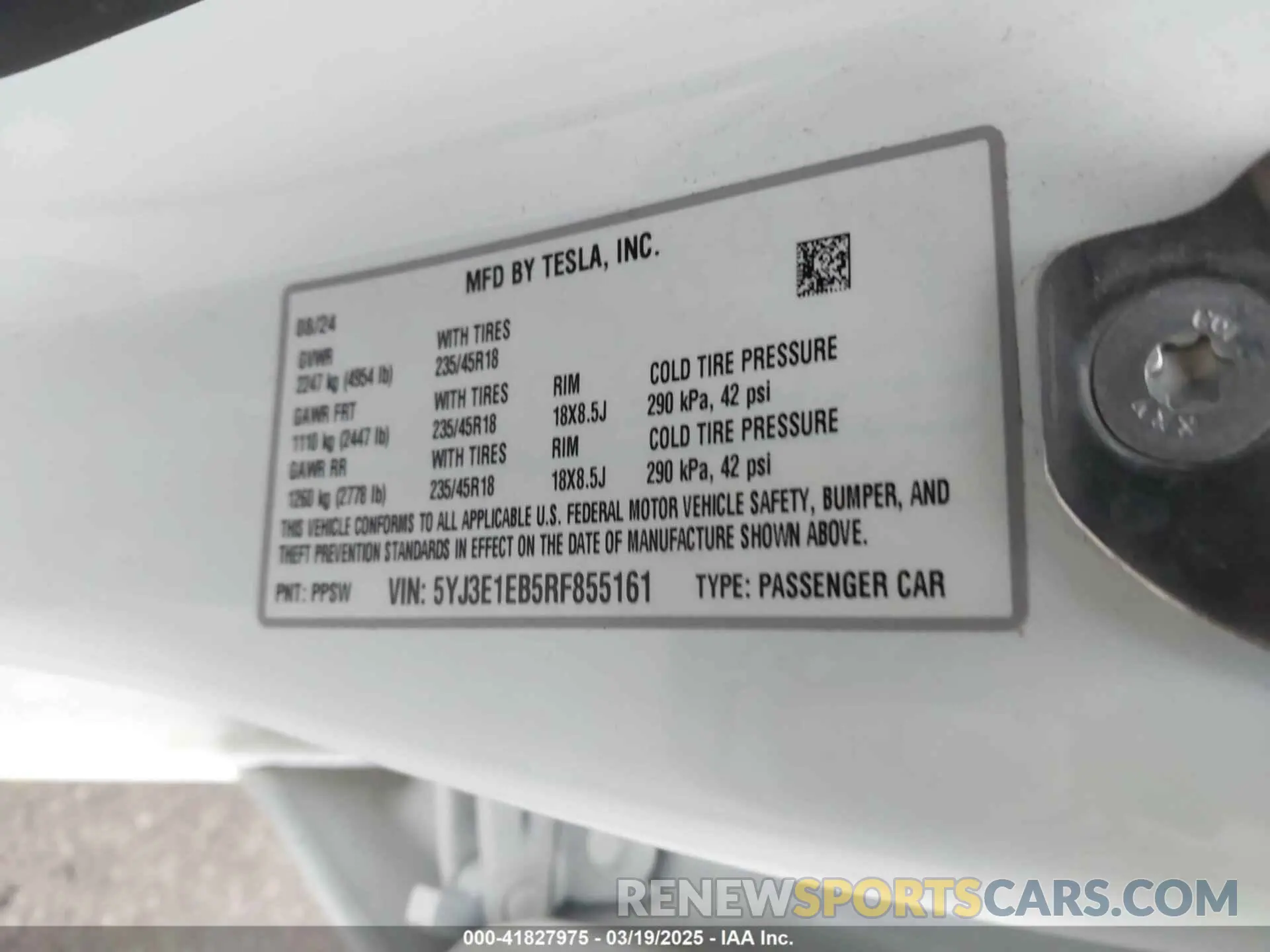 9 Photograph of a damaged car 5YJ3E1EB5RF855161 TESLA MODEL 3 2024