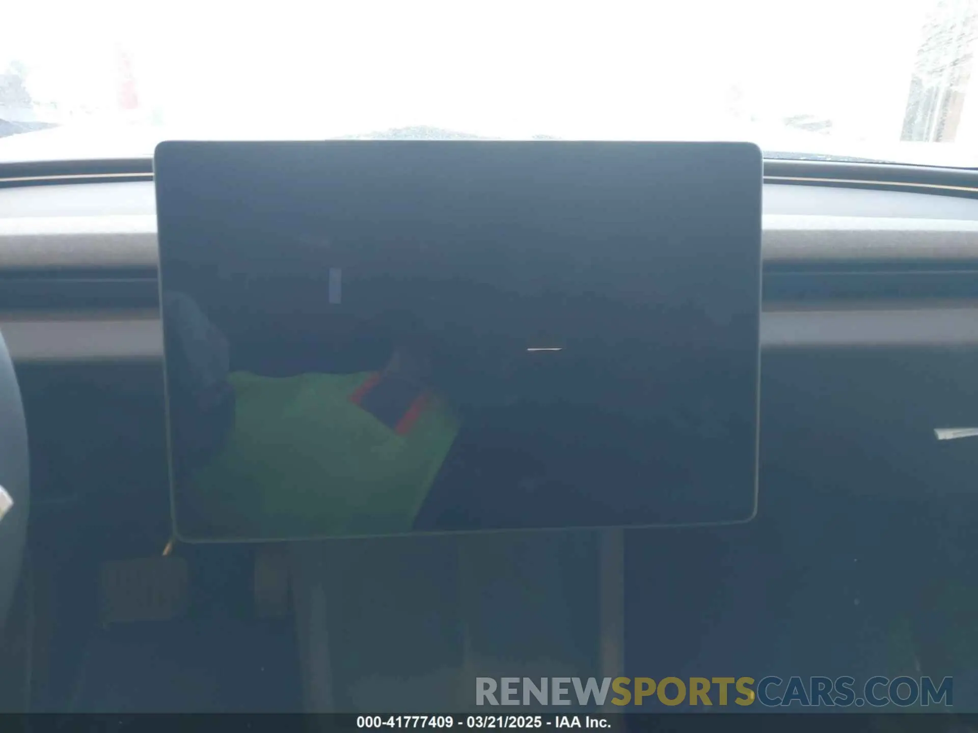 17 Photograph of a damaged car 5YJ3E1EB6RF722229 TESLA MODEL 3 2024