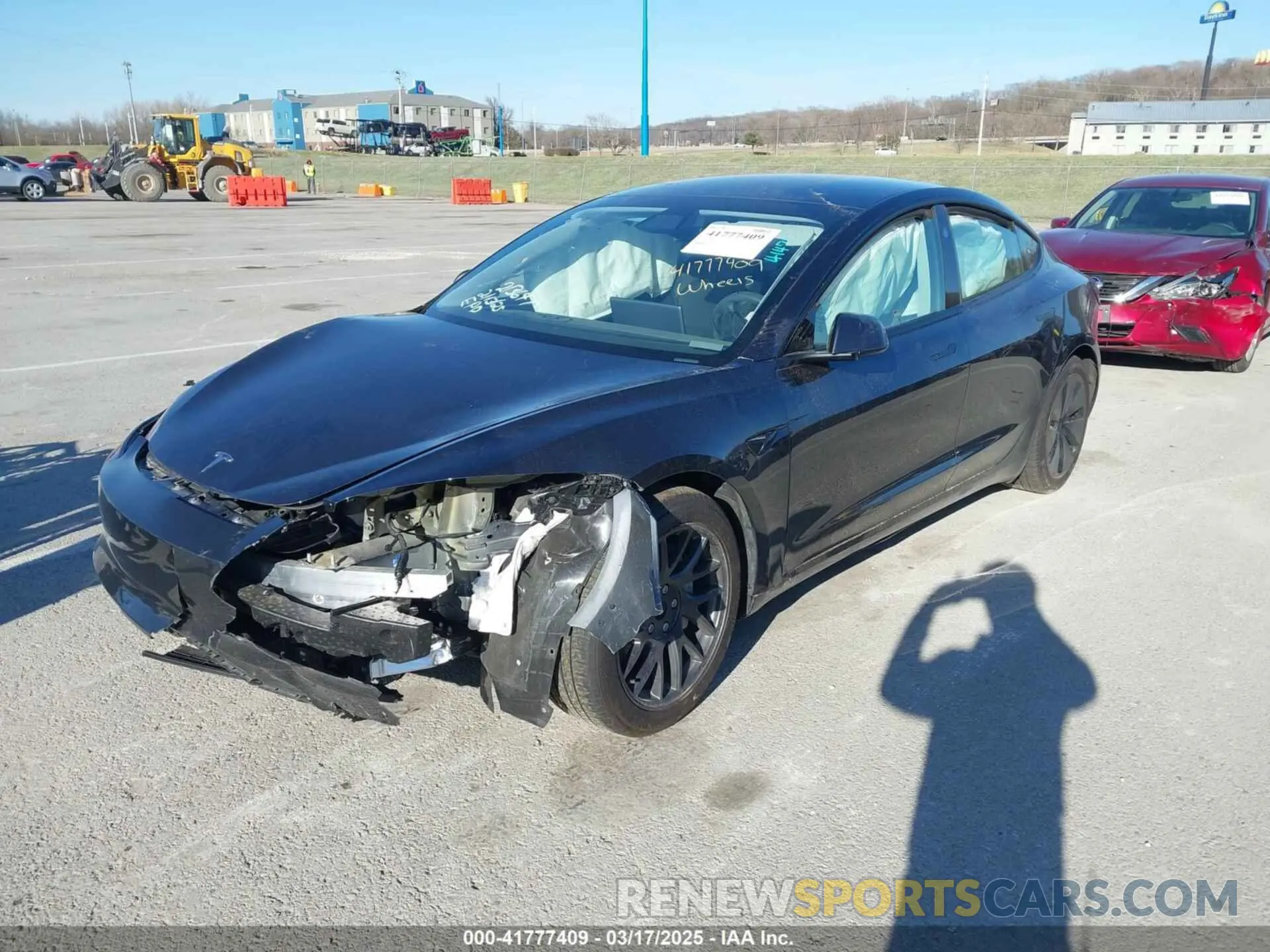 2 Photograph of a damaged car 5YJ3E1EB6RF722229 TESLA MODEL 3 2024