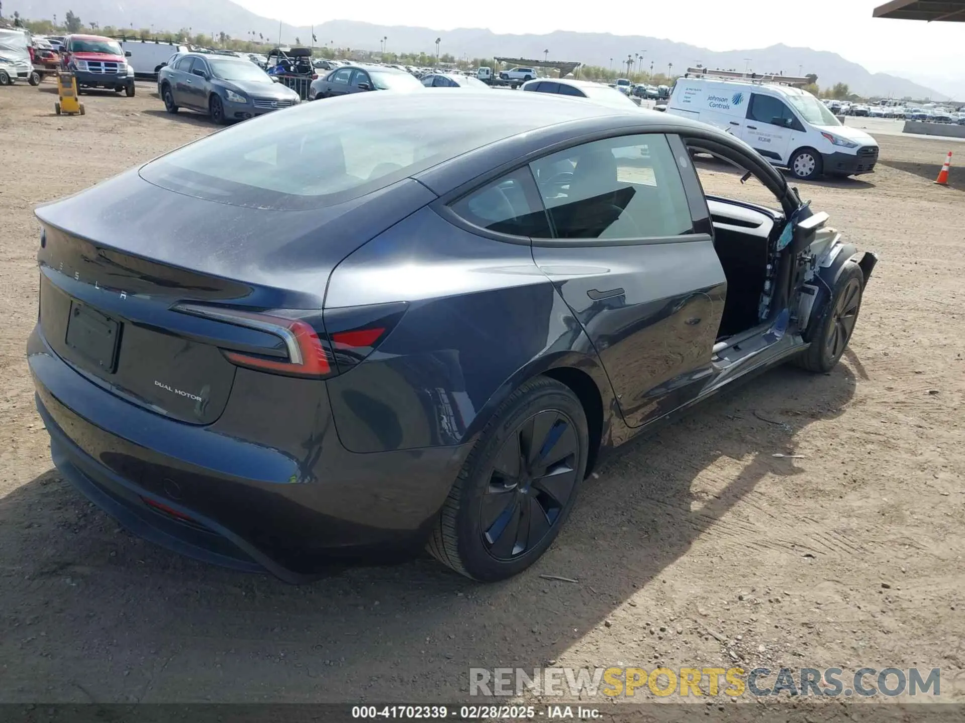 4 Photograph of a damaged car 5YJ3E1EB6RF745736 TESLA MODEL 3 2024