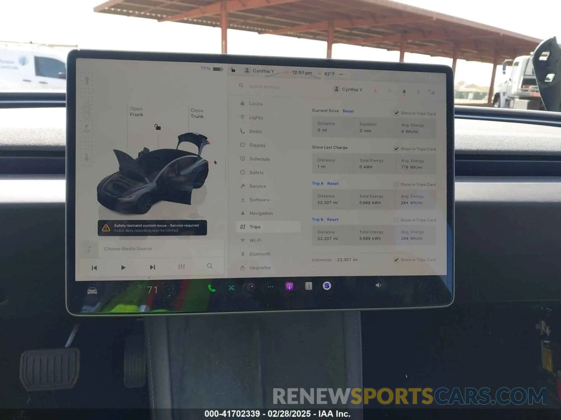 7 Photograph of a damaged car 5YJ3E1EB6RF745736 TESLA MODEL 3 2024