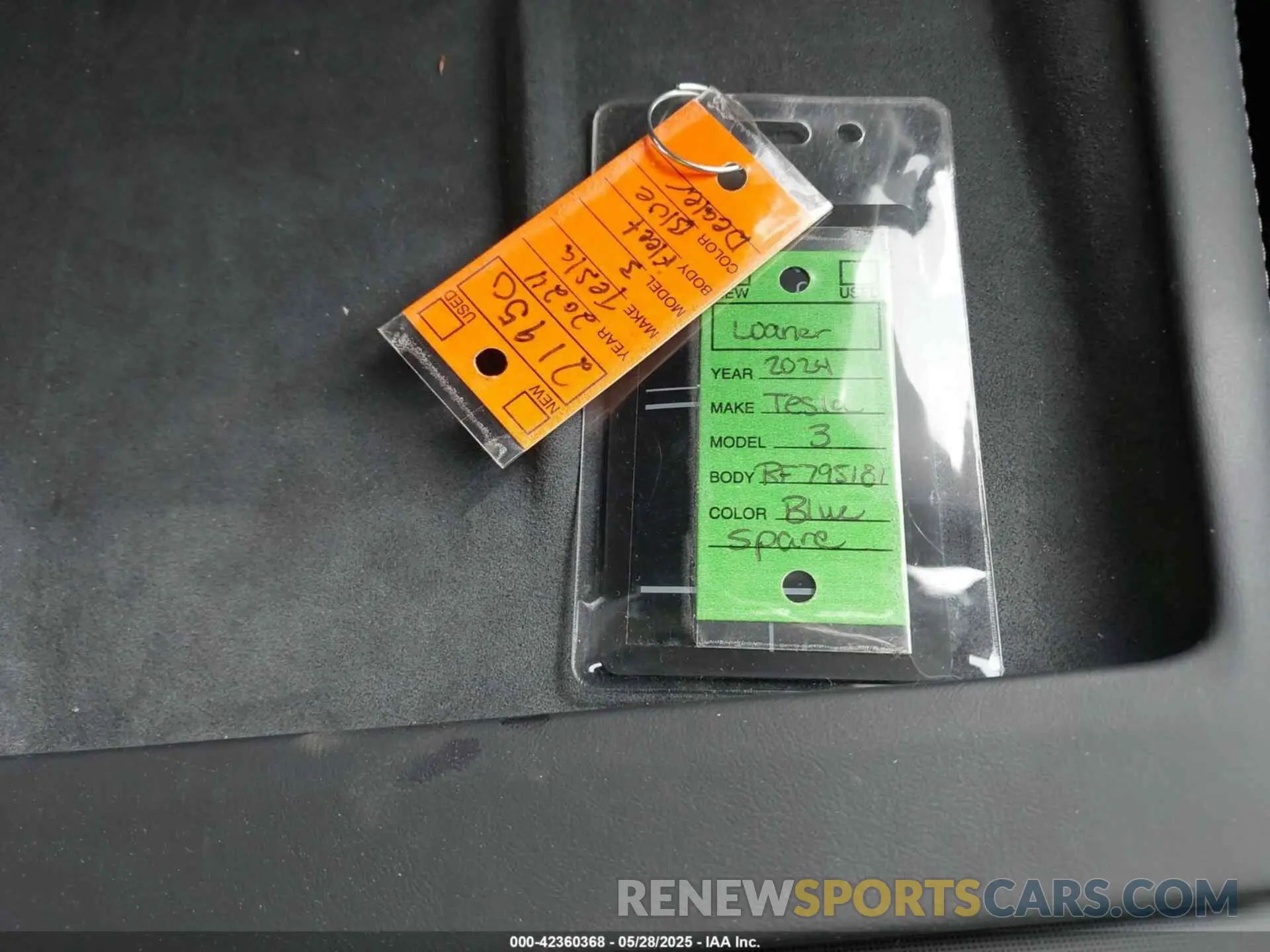 11 Photograph of a damaged car 5YJ3E1EB6RF795181 TESLA MODEL 3 2024
