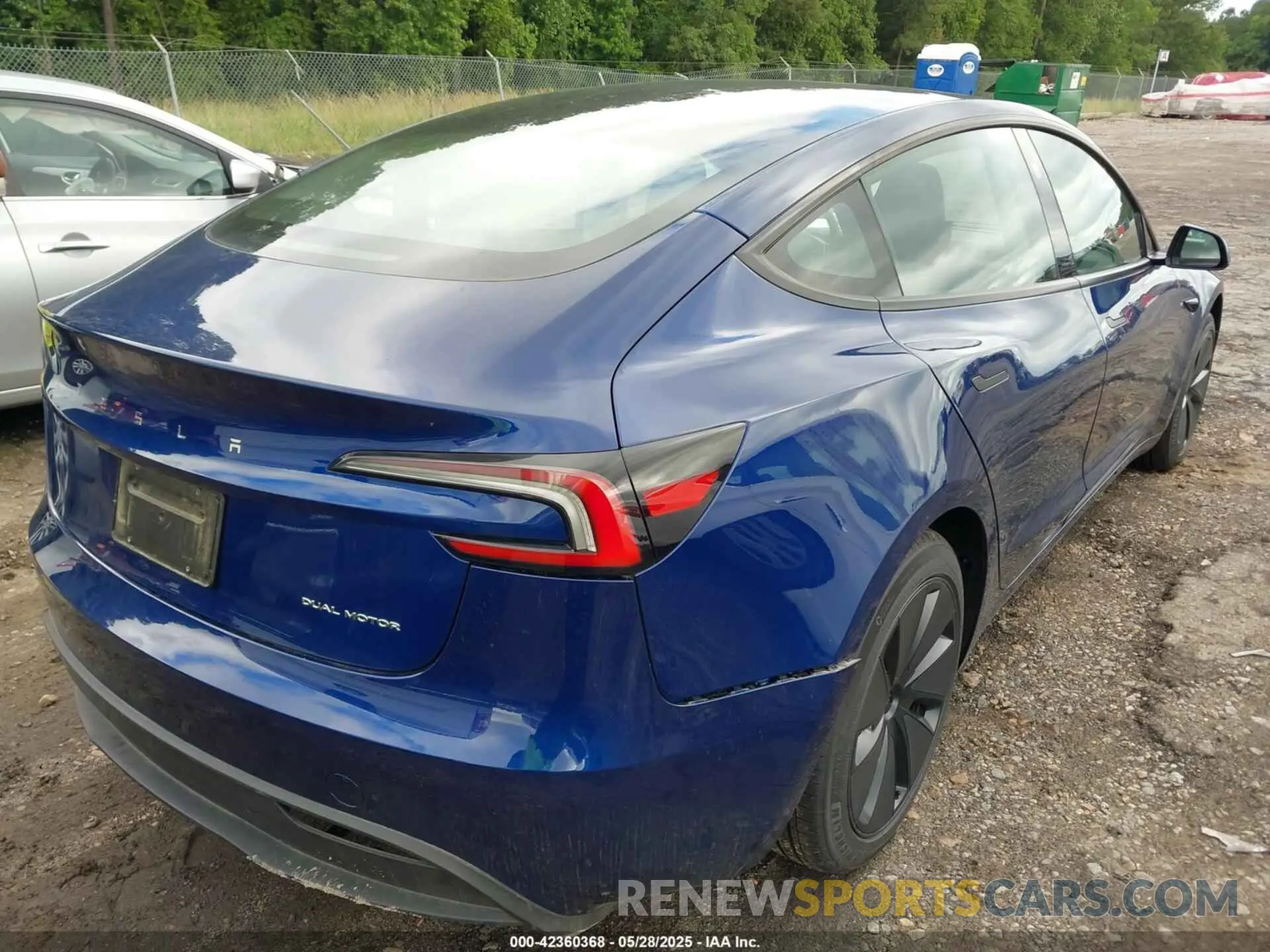 4 Photograph of a damaged car 5YJ3E1EB6RF795181 TESLA MODEL 3 2024