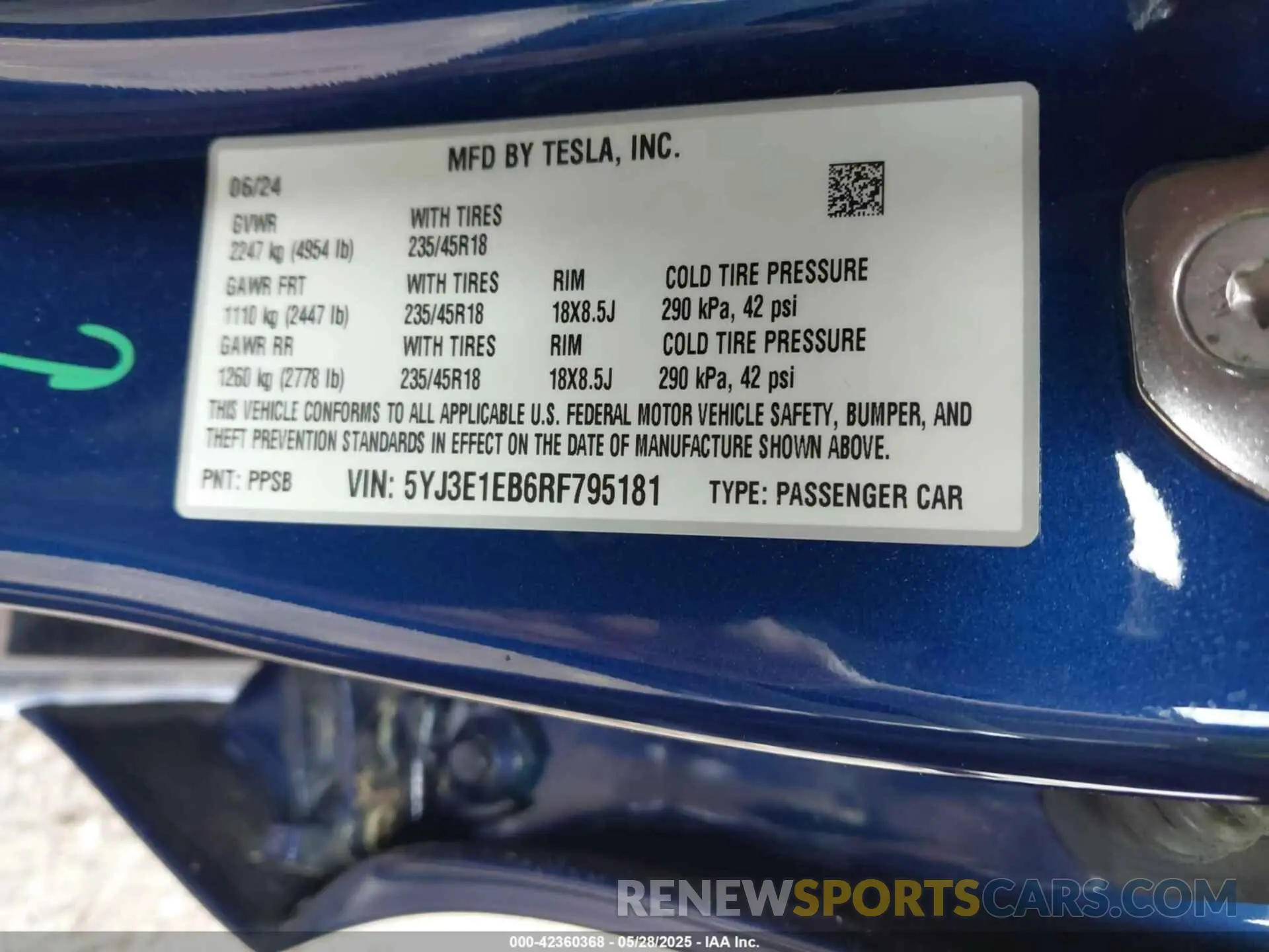 9 Photograph of a damaged car 5YJ3E1EB6RF795181 TESLA MODEL 3 2024