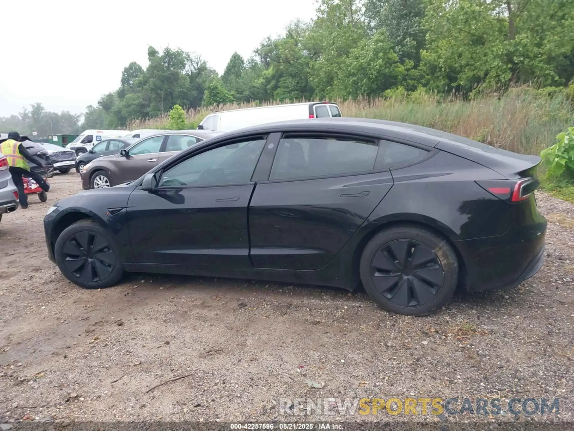 13 Photograph of a damaged car 5YJ3E1EB7RF717234 TESLA MODEL 3 2024