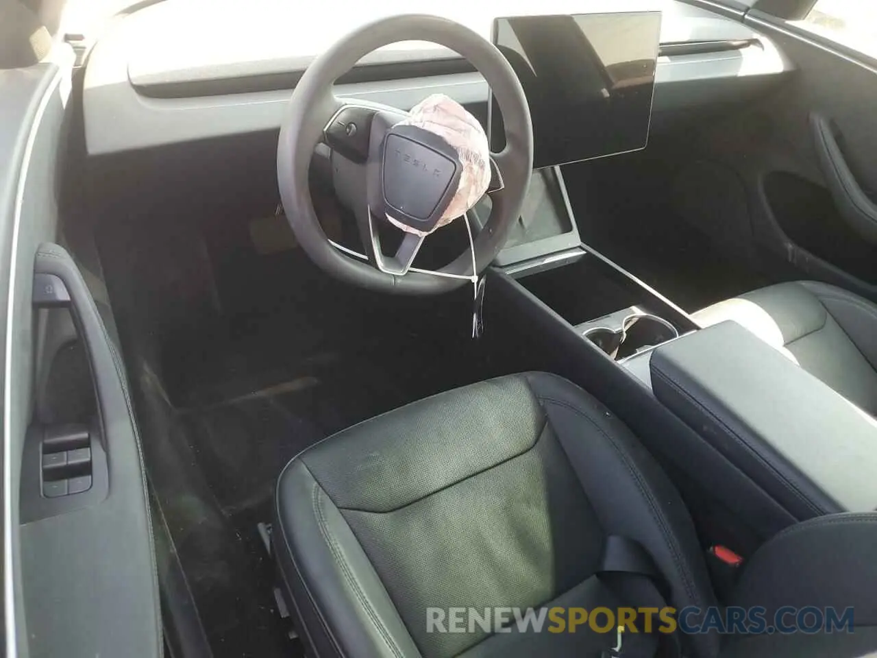 8 Photograph of a damaged car 5YJ3E1EB7RF732915 TESLA MODEL 3 2024