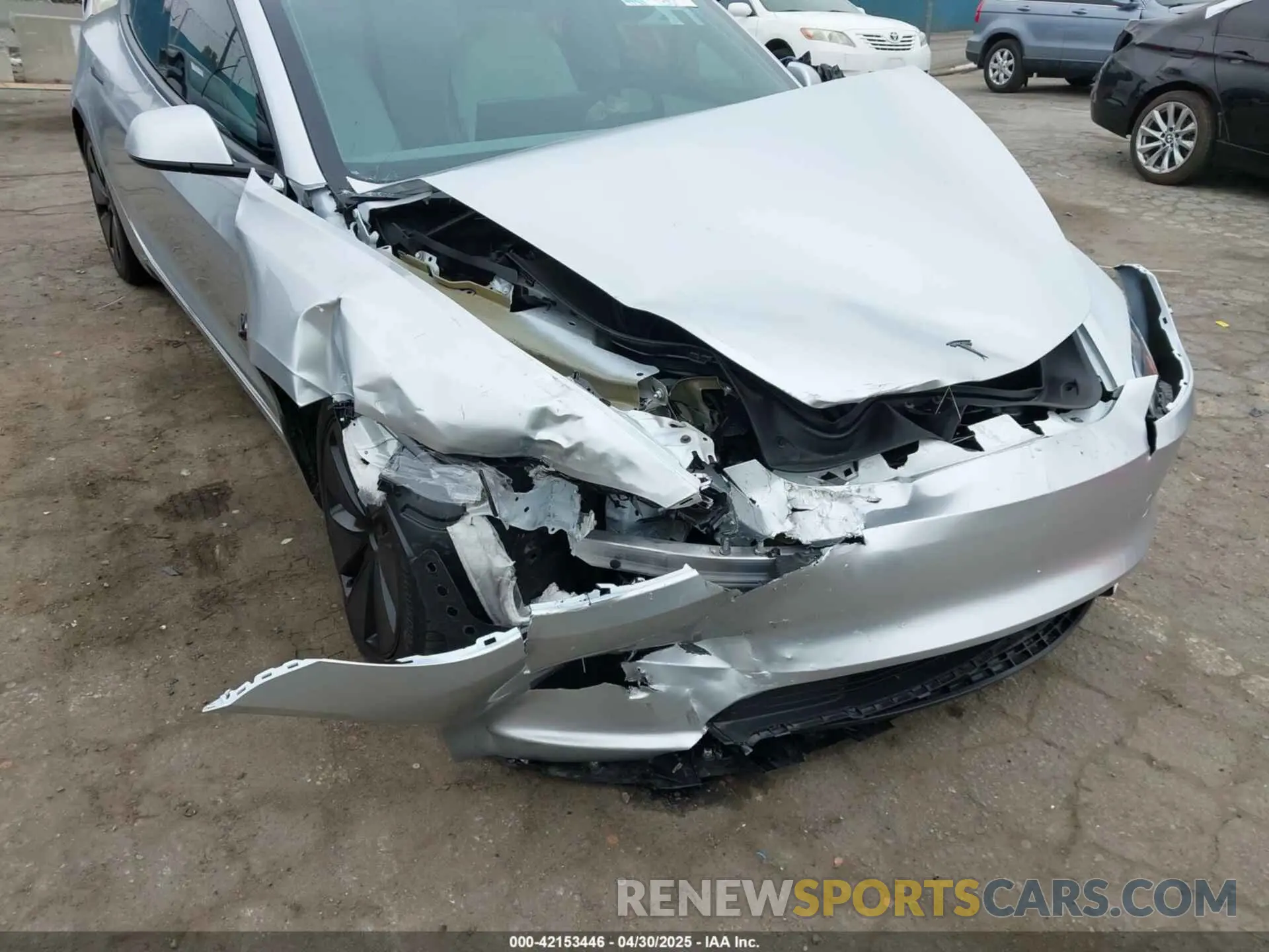6 Photograph of a damaged car 5YJ3E1EB7RF754672 TESLA MODEL 3 2024