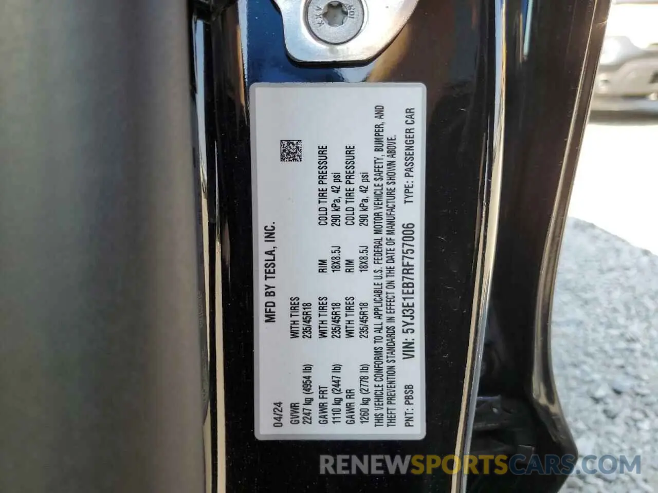 12 Photograph of a damaged car 5YJ3E1EB7RF757006 TESLA MODEL 3 2024