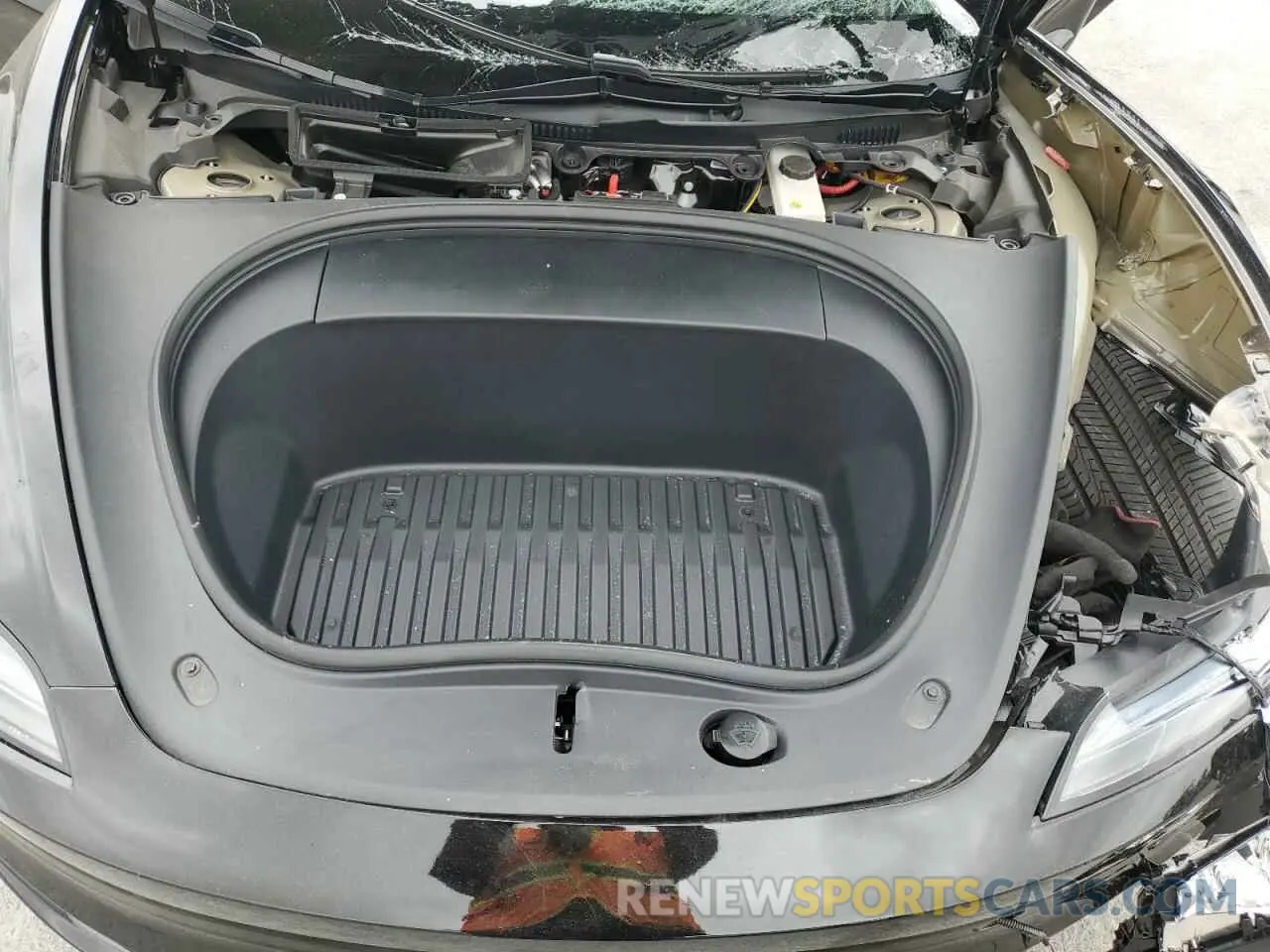 11 Photograph of a damaged car 5YJ3E1EB7RF787851 TESLA MODEL 3 2024