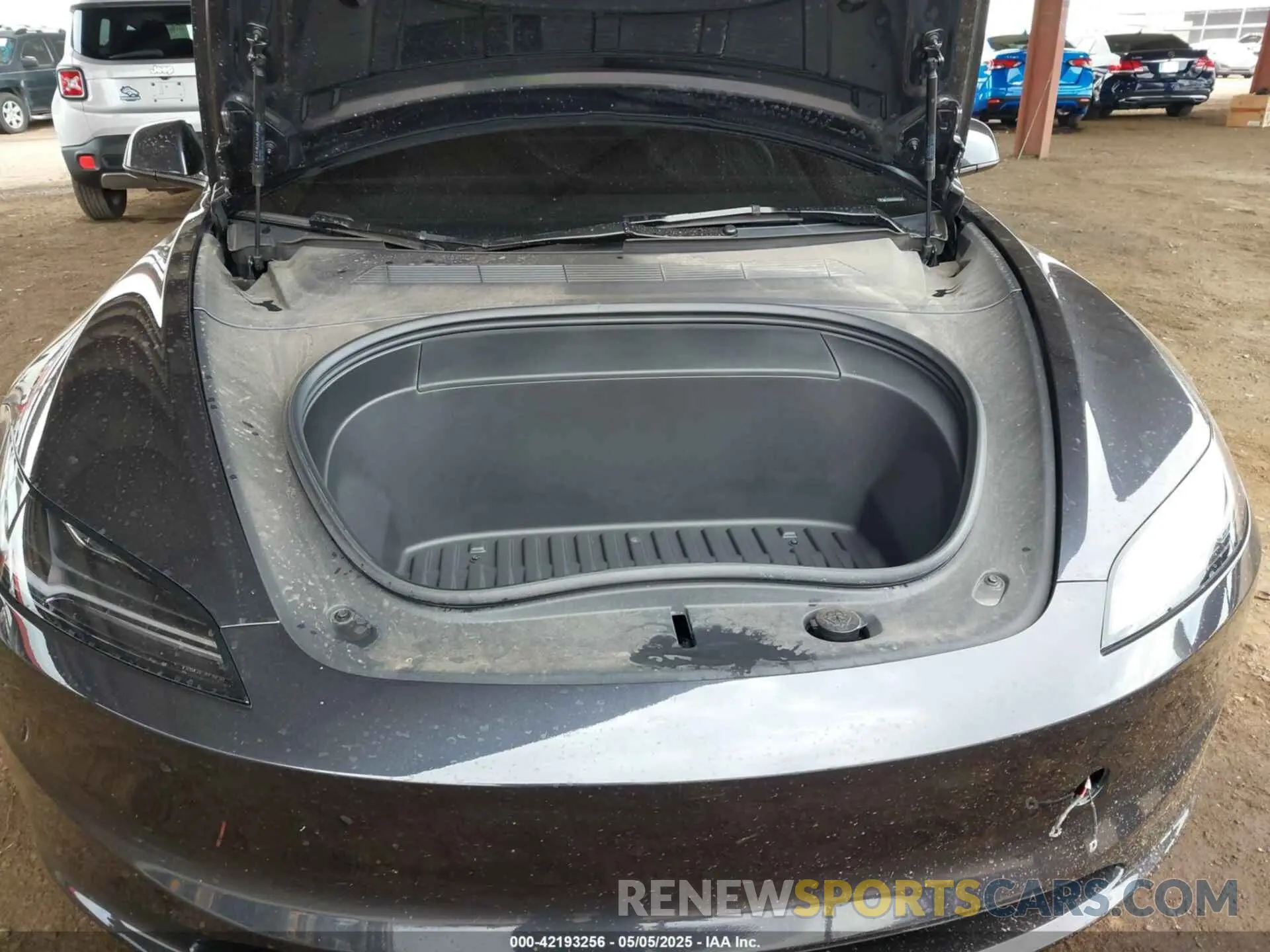 10 Photograph of a damaged car 5YJ3E1EB7RF815082 TESLA MODEL 3 2024