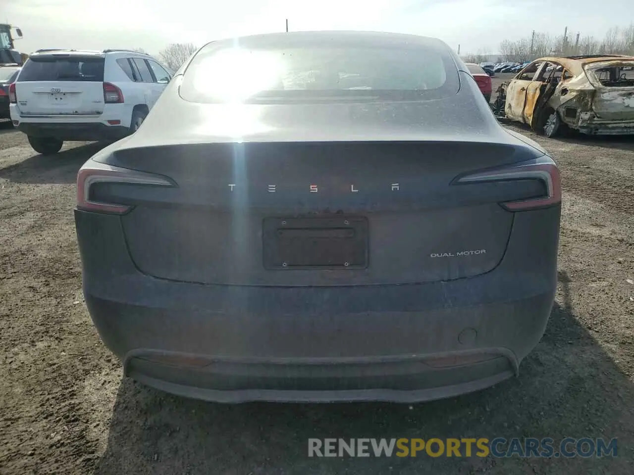 6 Photograph of a damaged car 5YJ3E1EB7RF847787 TESLA MODEL 3 2024