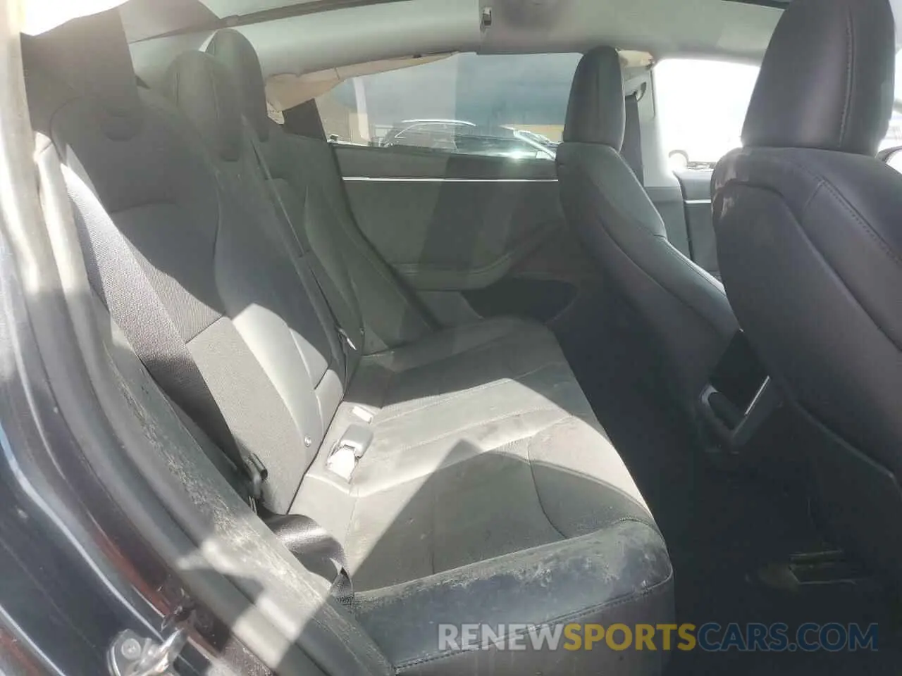 10 Photograph of a damaged car 5YJ3E1EB7RF848325 TESLA MODEL 3 2024