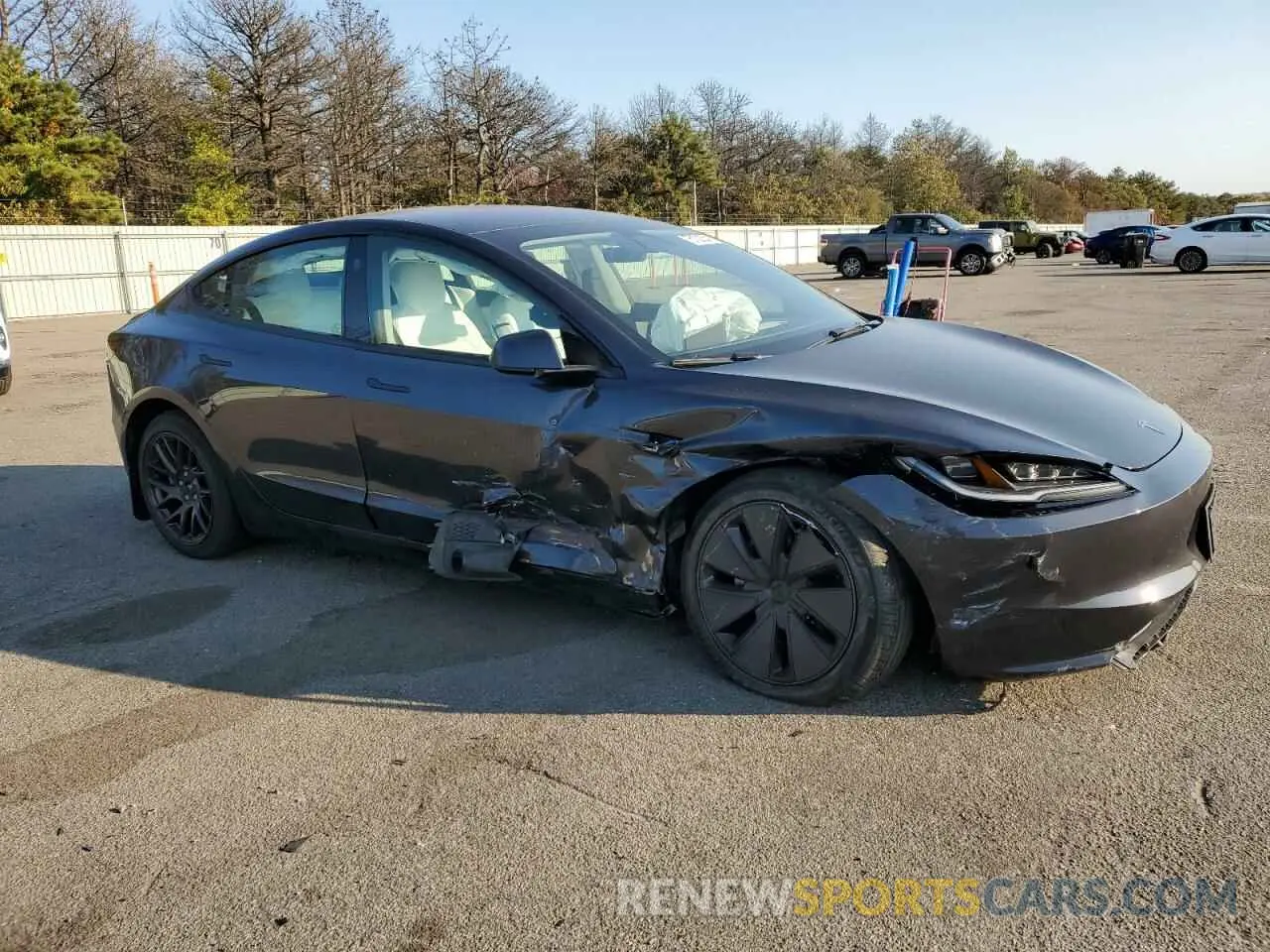 4 Photograph of a damaged car 5YJ3E1EB7RF859907 TESLA MODEL 3 2024