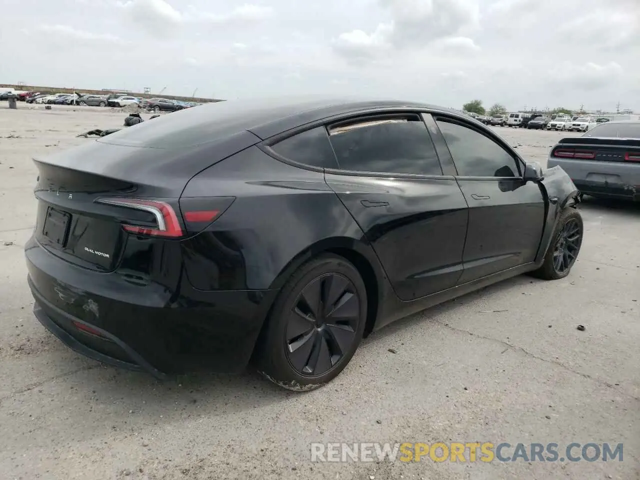 3 Photograph of a damaged car 5YJ3E1EB8RF717033 TESLA MODEL 3 2024