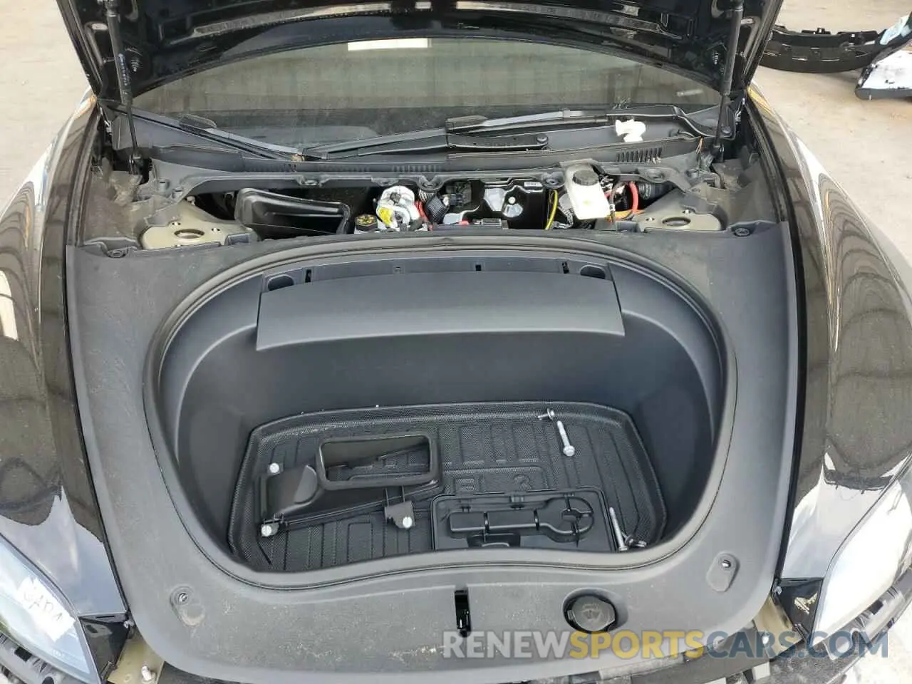 11 Photograph of a damaged car 5YJ3E1EB8RF737962 TESLA MODEL 3 2024
