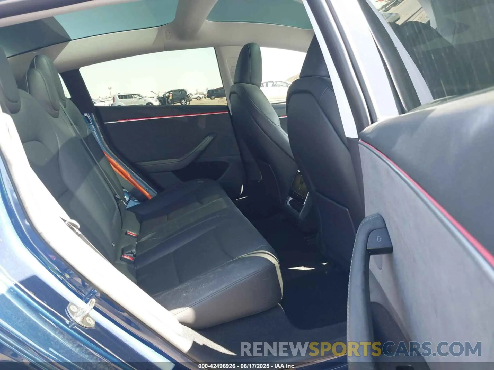 8 Photograph of a damaged car 5YJ3E1EB8RF738089 TESLA MODEL 3 2024