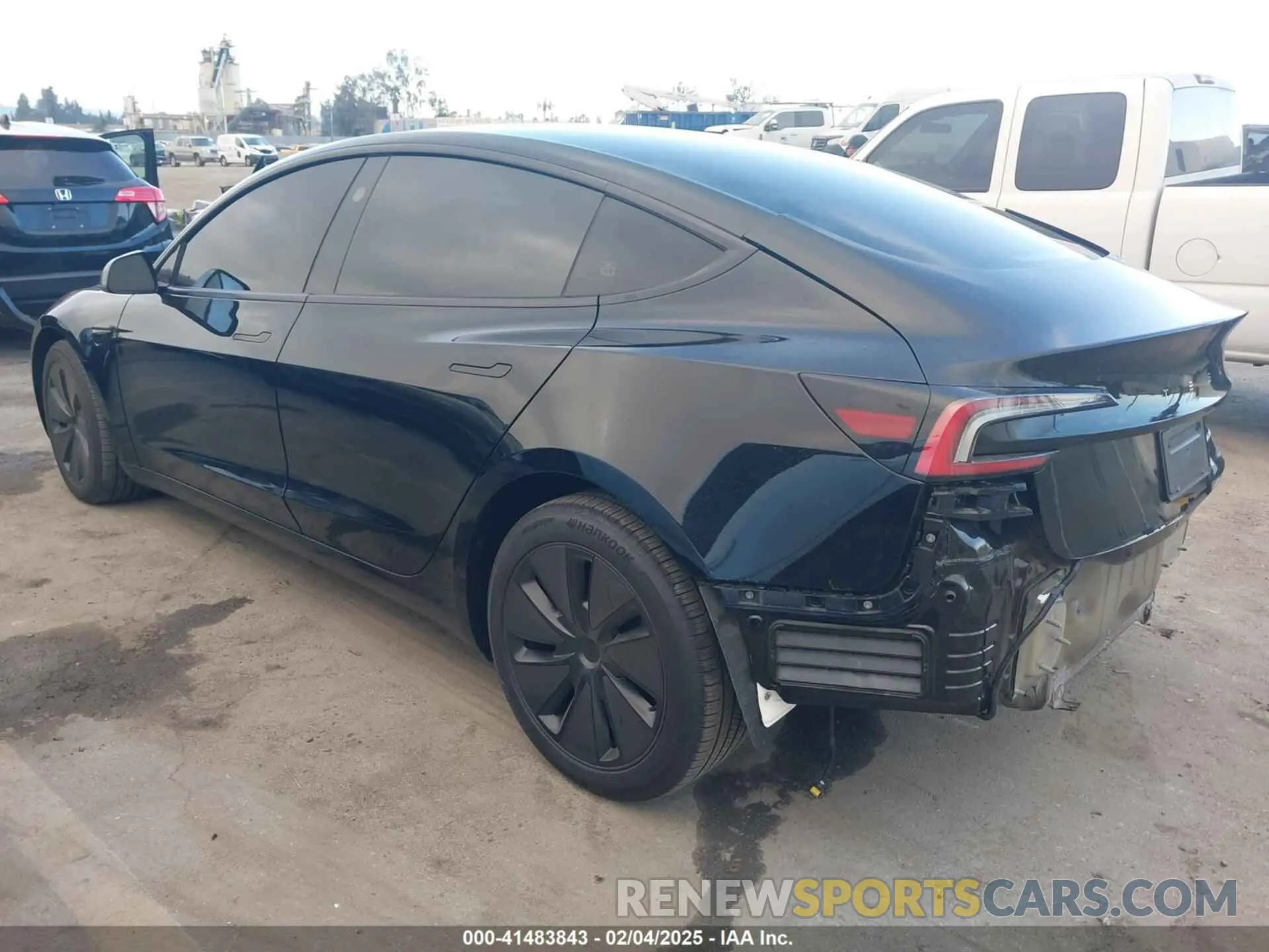3 Photograph of a damaged car 5YJ3E1EB8RF789477 TESLA MODEL 3 2024