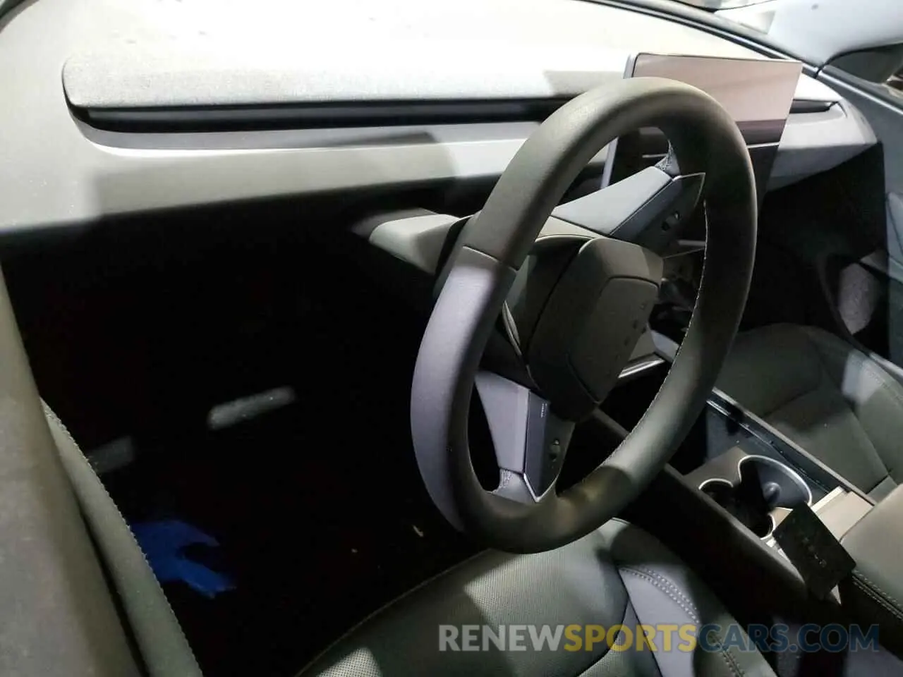 8 Photograph of a damaged car 5YJ3E1EB8RF793027 TESLA MODEL 3 2024