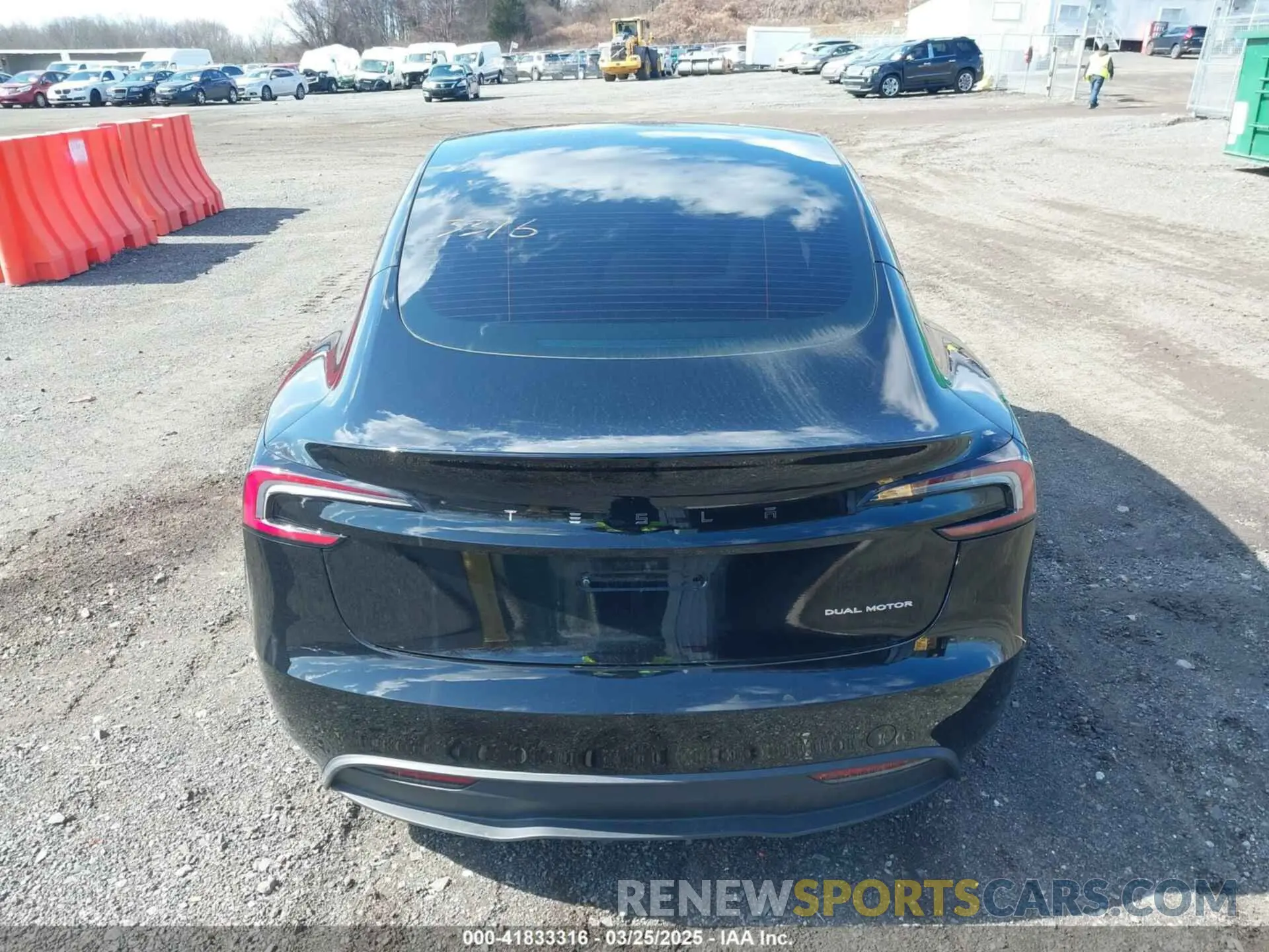 15 Photograph of a damaged car 5YJ3E1EB8RF793156 TESLA MODEL 3 2024