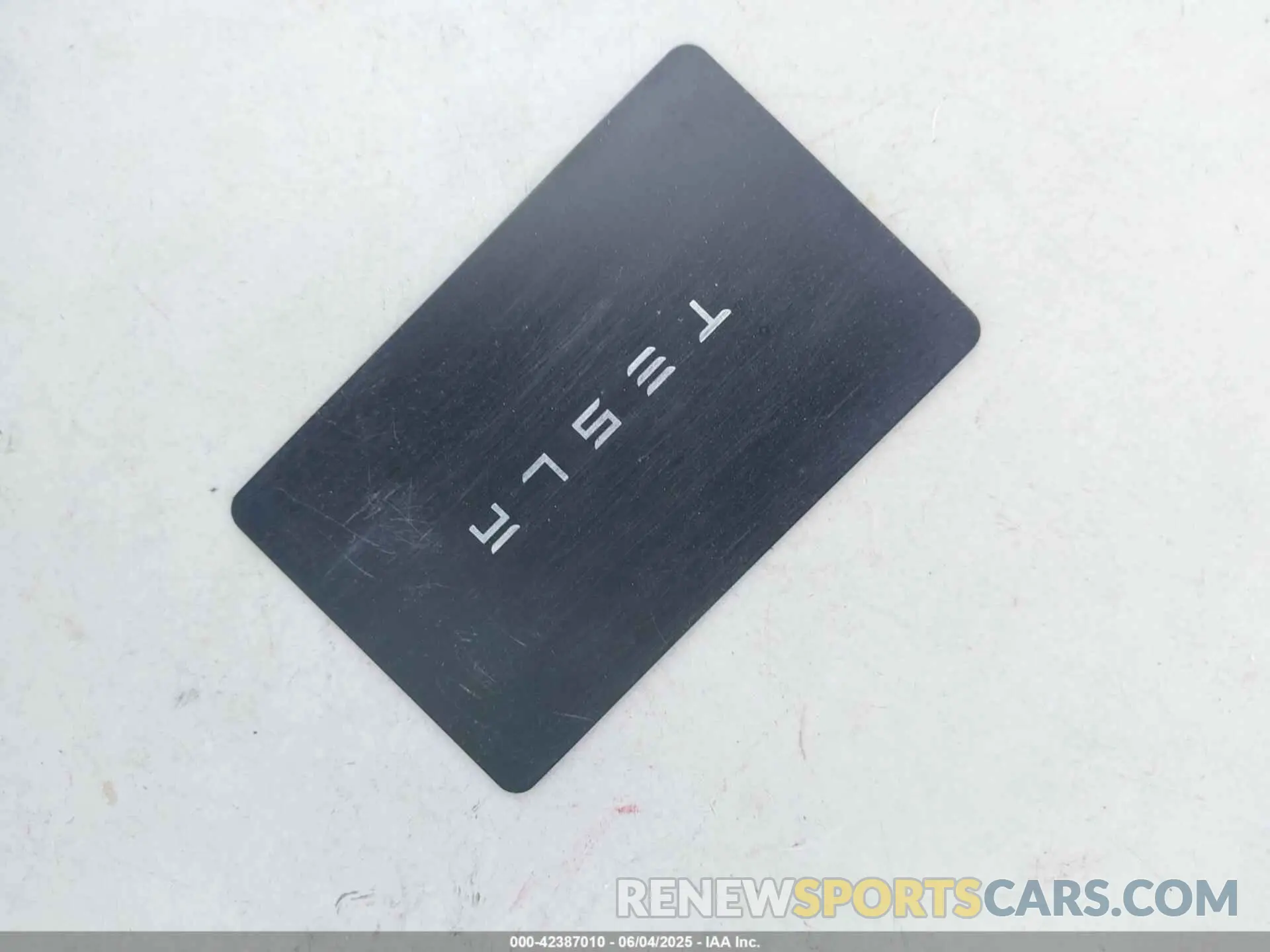 11 Photograph of a damaged car 5YJ3E1EB8RF812854 TESLA MODEL 3 2024