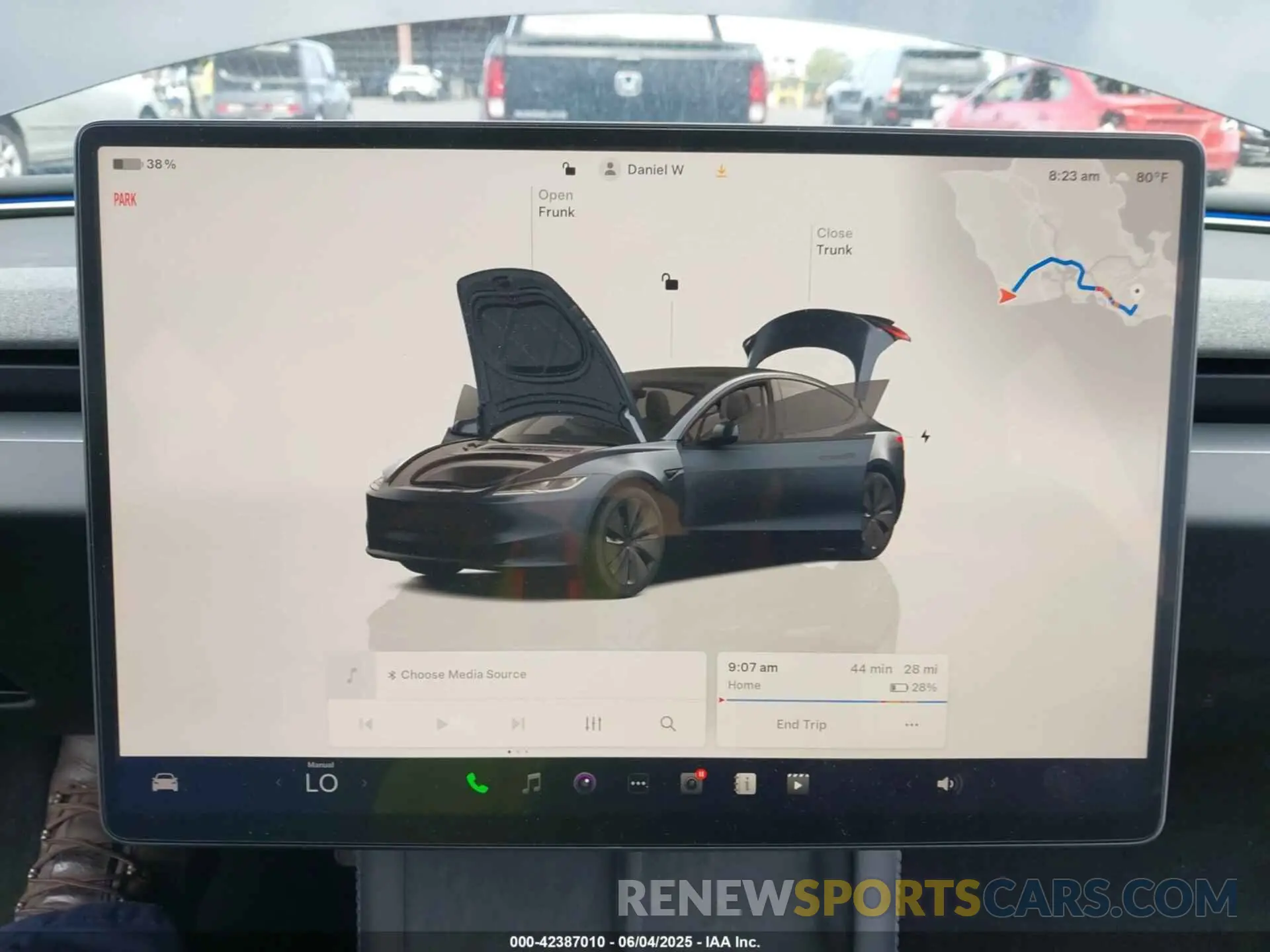 19 Photograph of a damaged car 5YJ3E1EB8RF812854 TESLA MODEL 3 2024