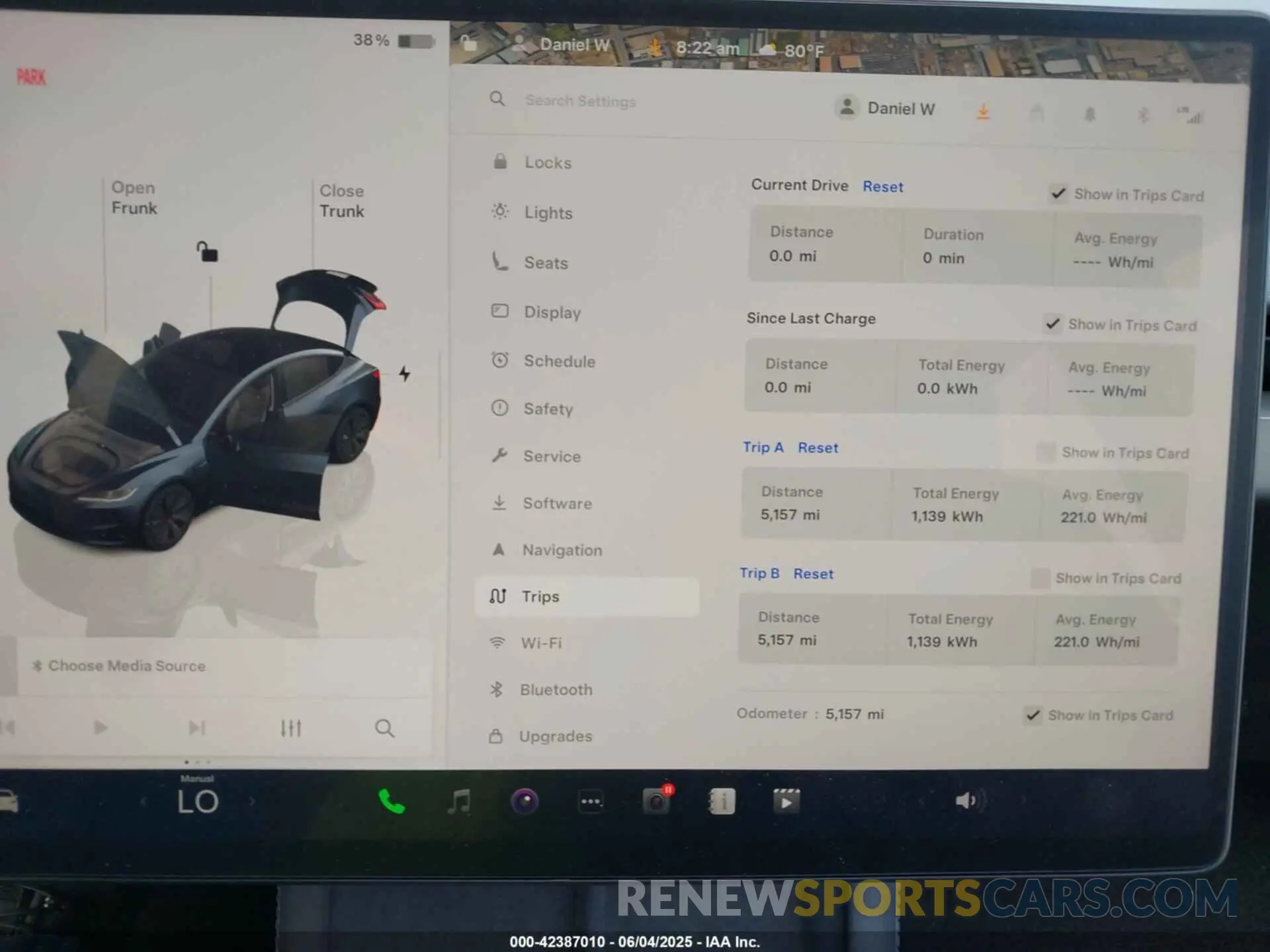 7 Photograph of a damaged car 5YJ3E1EB8RF812854 TESLA MODEL 3 2024