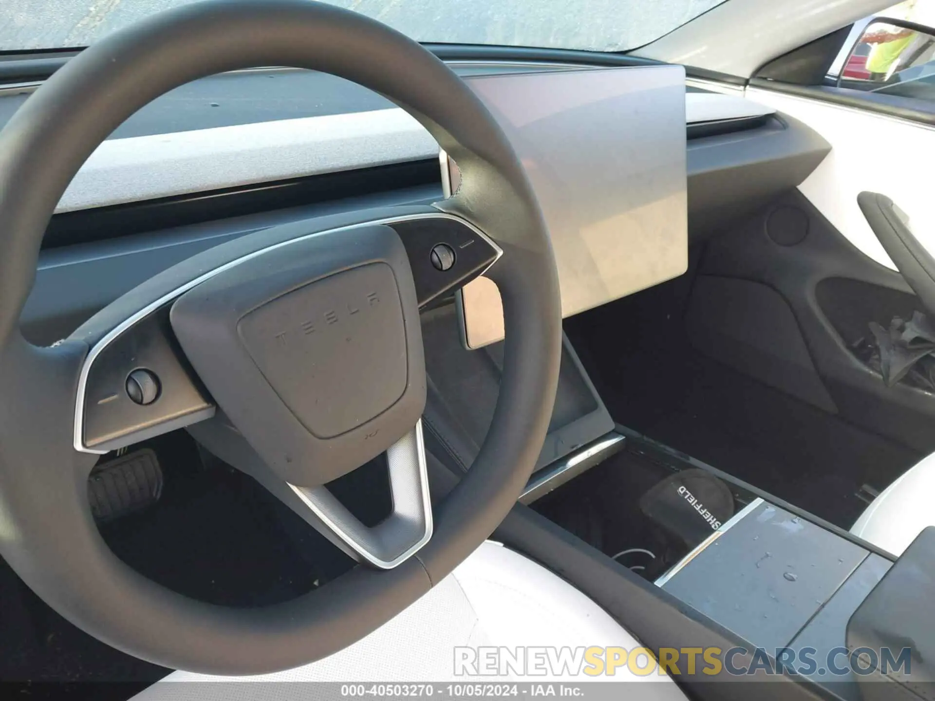 14 Photograph of a damaged car 5YJ3E1EB9RF755581 TESLA MODEL 3 2024