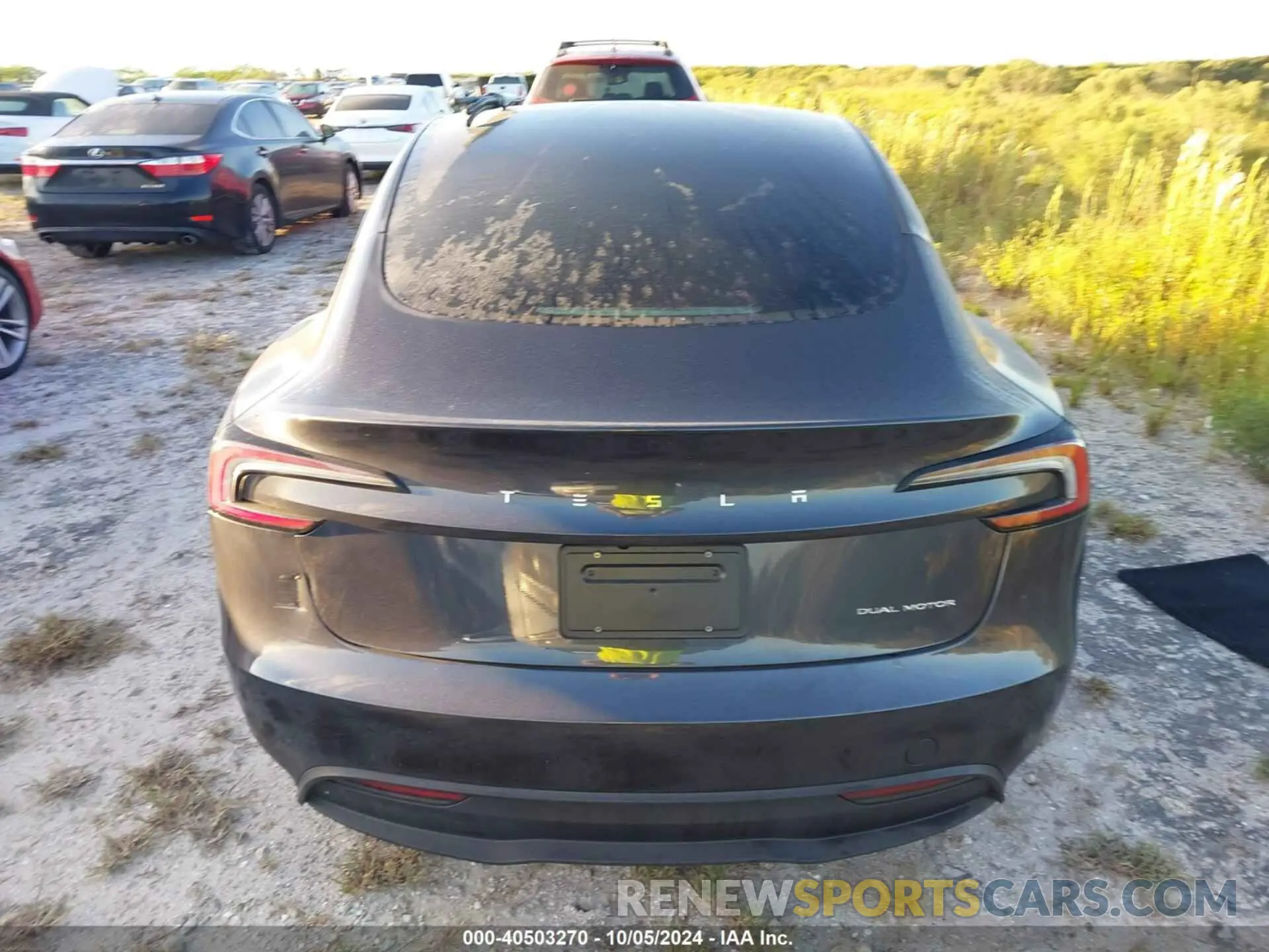 15 Photograph of a damaged car 5YJ3E1EB9RF755581 TESLA MODEL 3 2024