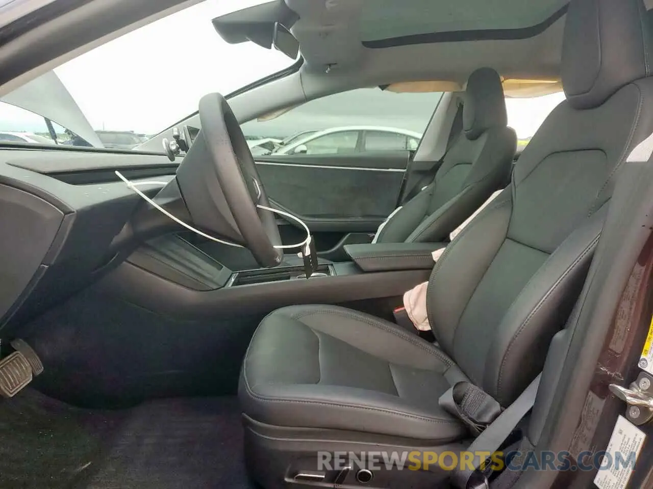 7 Photograph of a damaged car 5YJ3E1EB9RF798785 TESLA MODEL 3 2024