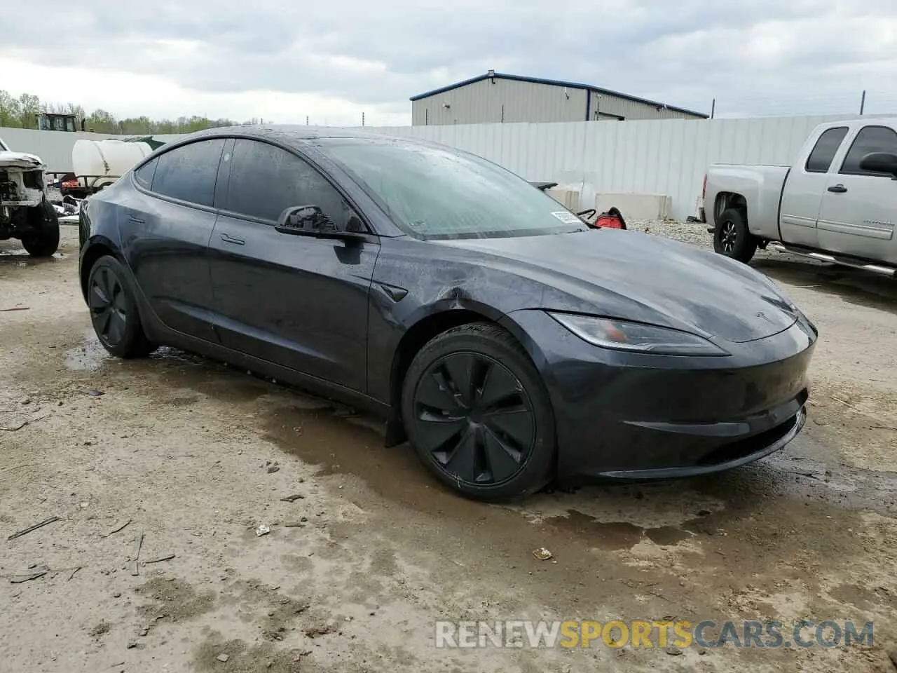 4 Photograph of a damaged car 5YJ3E1EB9RF810112 TESLA MODEL 3 2024