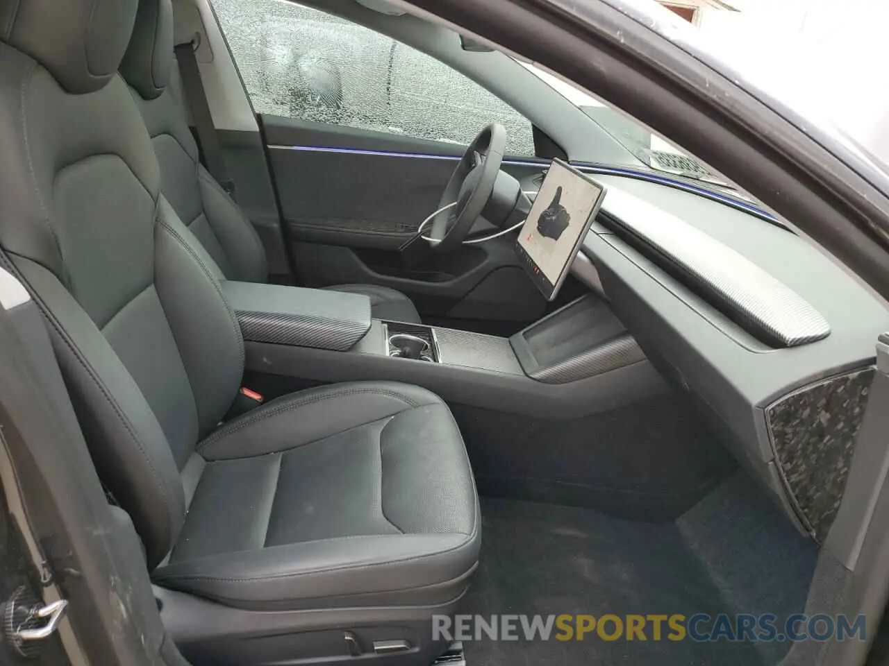 7 Photograph of a damaged car 5YJ3E1EB9RF810112 TESLA MODEL 3 2024