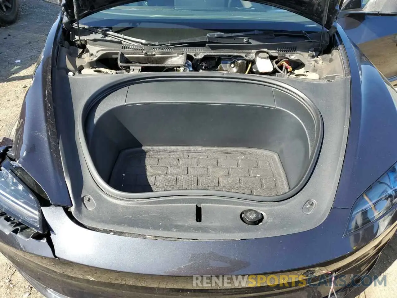 11 Photograph of a damaged car 5YJ3E1EB9RF812068 TESLA MODEL 3 2024