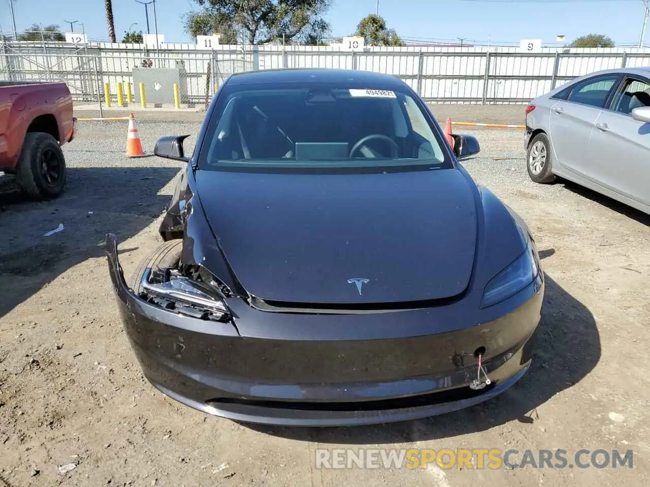5 Photograph of a damaged car 5YJ3E1EB9RF812068 TESLA MODEL 3 2024