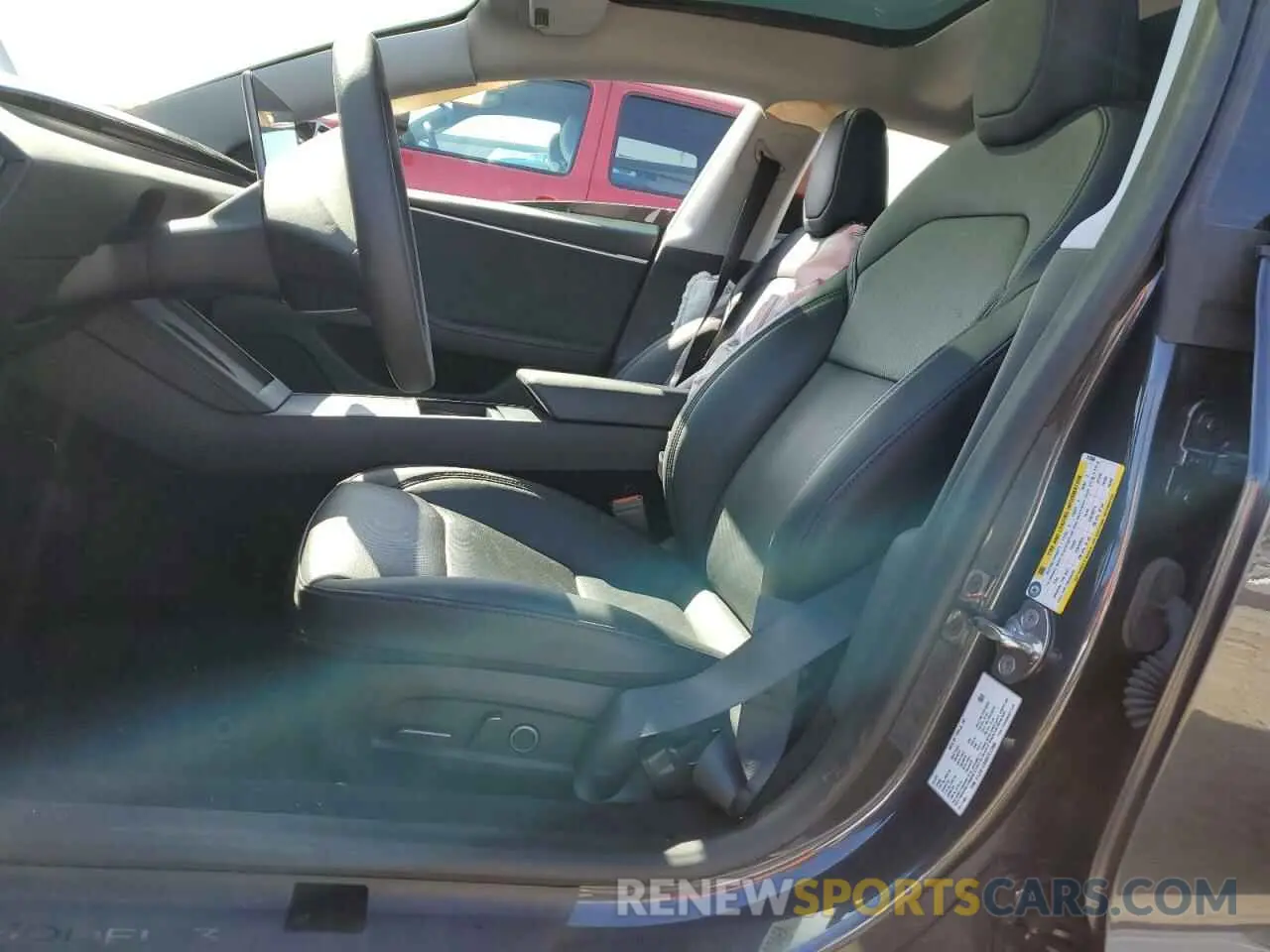 7 Photograph of a damaged car 5YJ3E1EB9RF812068 TESLA MODEL 3 2024