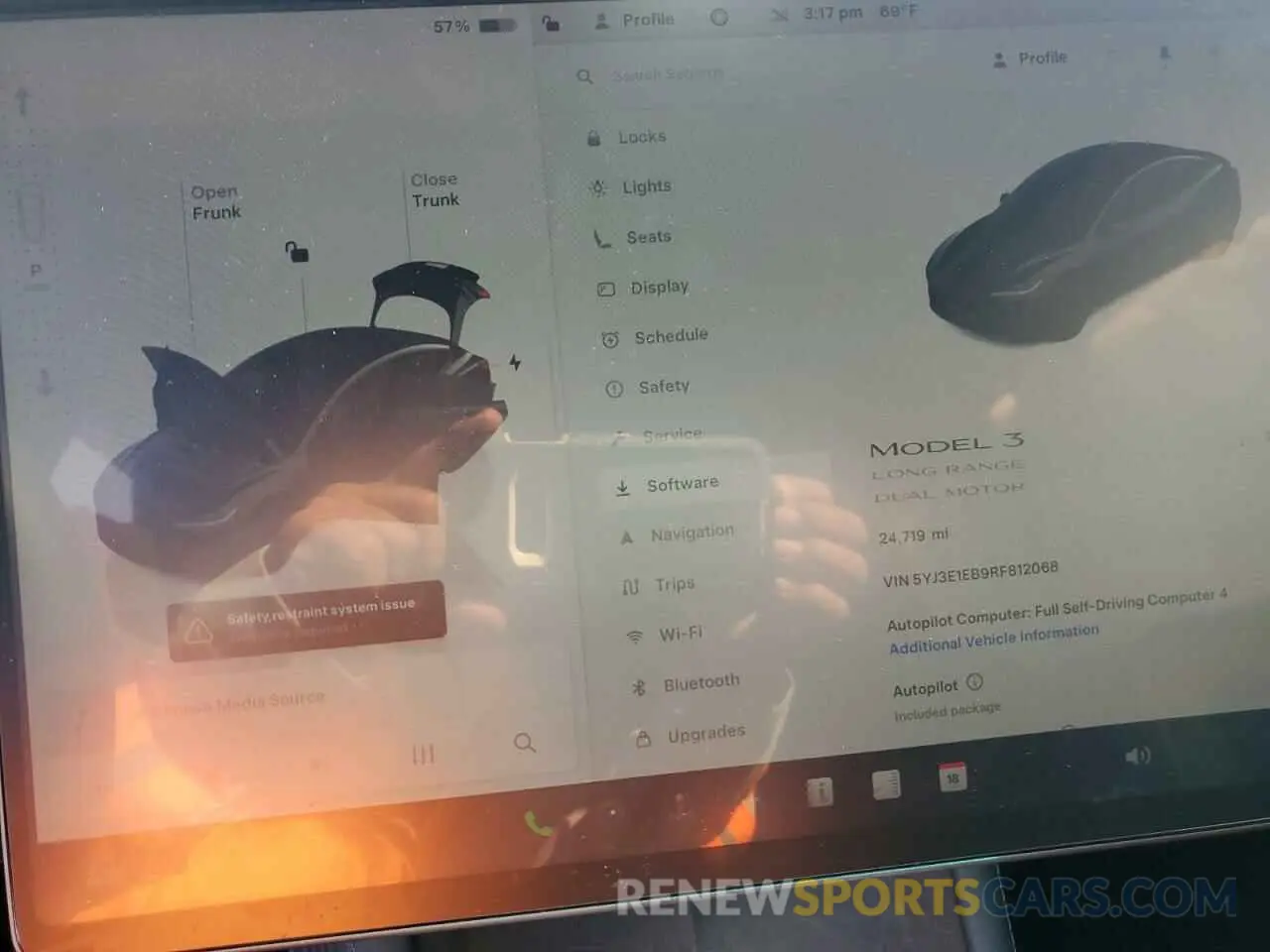 9 Photograph of a damaged car 5YJ3E1EB9RF812068 TESLA MODEL 3 2024