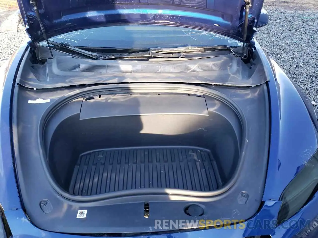 11 Photograph of a damaged car 5YJ3E1EB9RF818890 TESLA MODEL 3 2024
