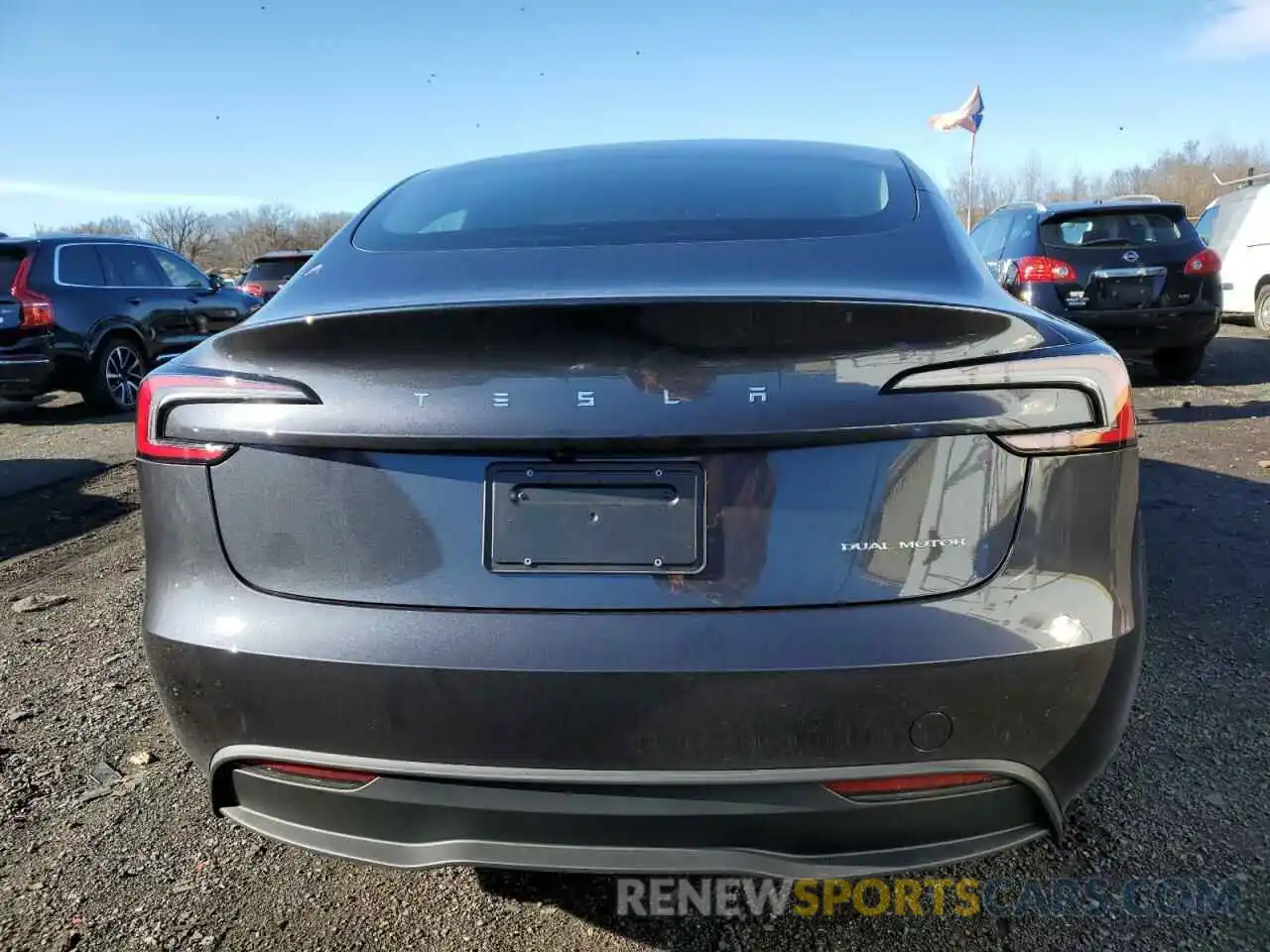 6 Photograph of a damaged car 5YJ3E1EB9RF823782 TESLA MODEL 3 2024