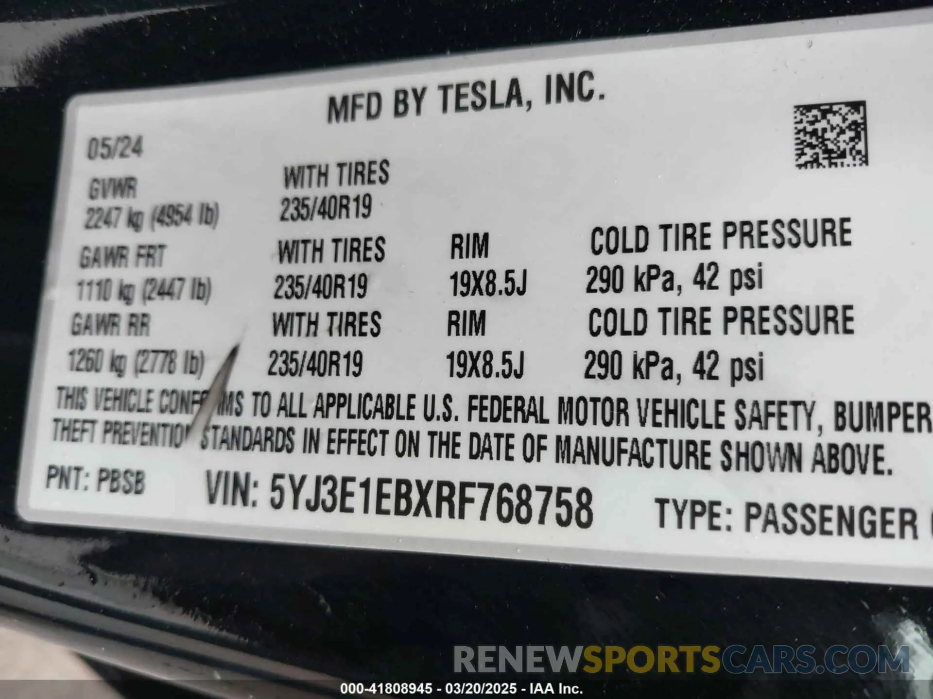 9 Photograph of a damaged car 5YJ3E1EBXRF768758 TESLA MODEL 3 2024