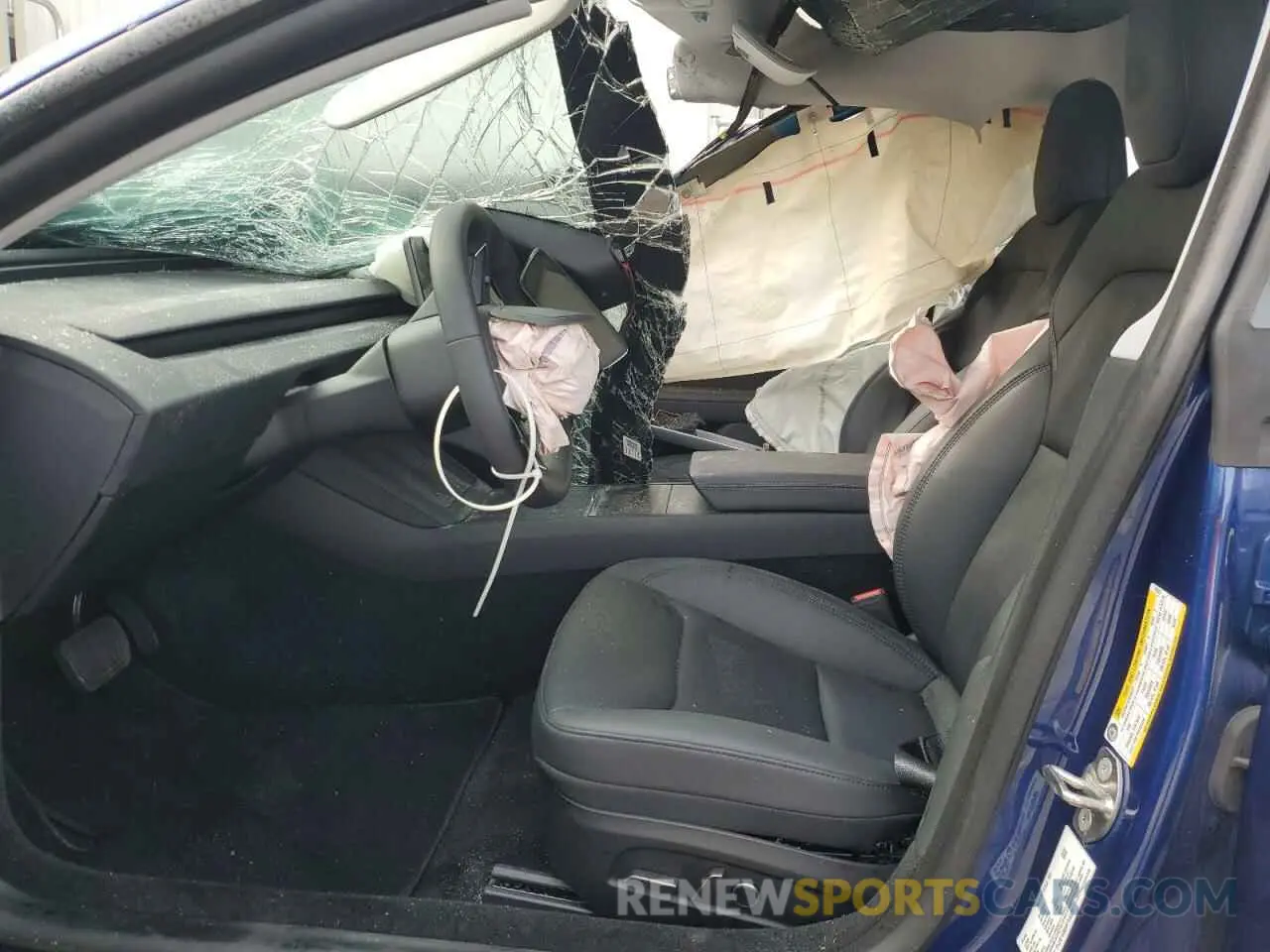 7 Photograph of a damaged car 5YJ3E1EBXRF769327 TESLA MODEL 3 2024